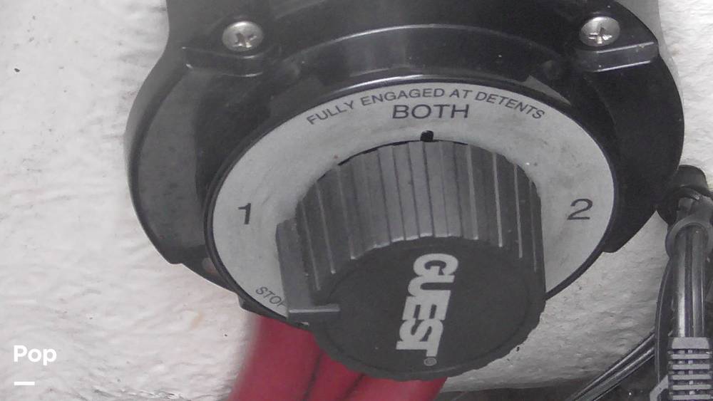 Slide: The Image of Sea Ray Sundeck 240 2011 - 15453263