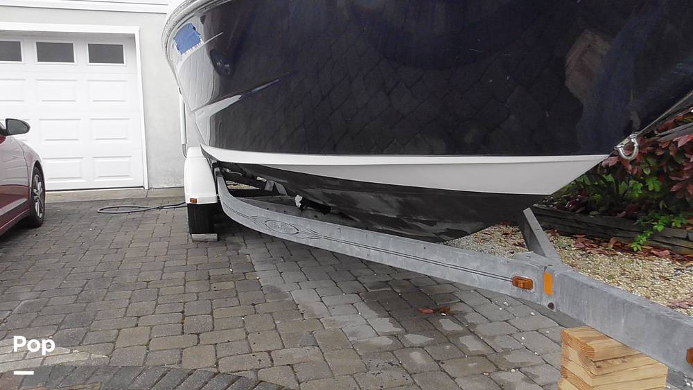 Slide: The Image of Sea Ray Sundeck 240 2011 - 15453296