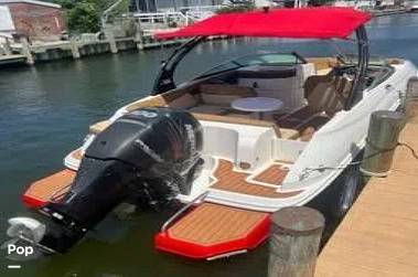 Slide: The Image of Sea Ray Sundeck 240 2014 - 15704143