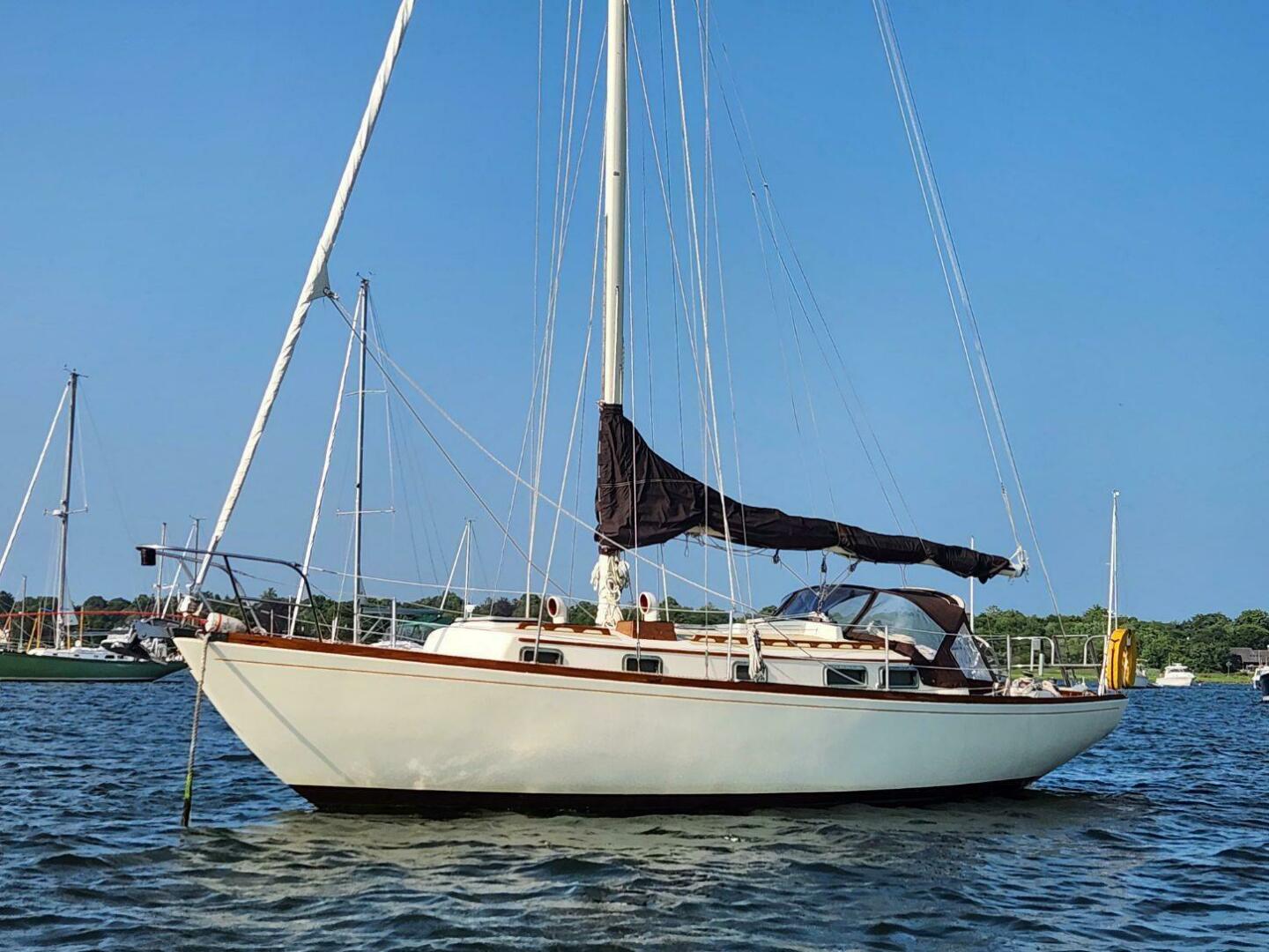 Slide: The Image of Sea Sprite Sloop 1984 - 5145975