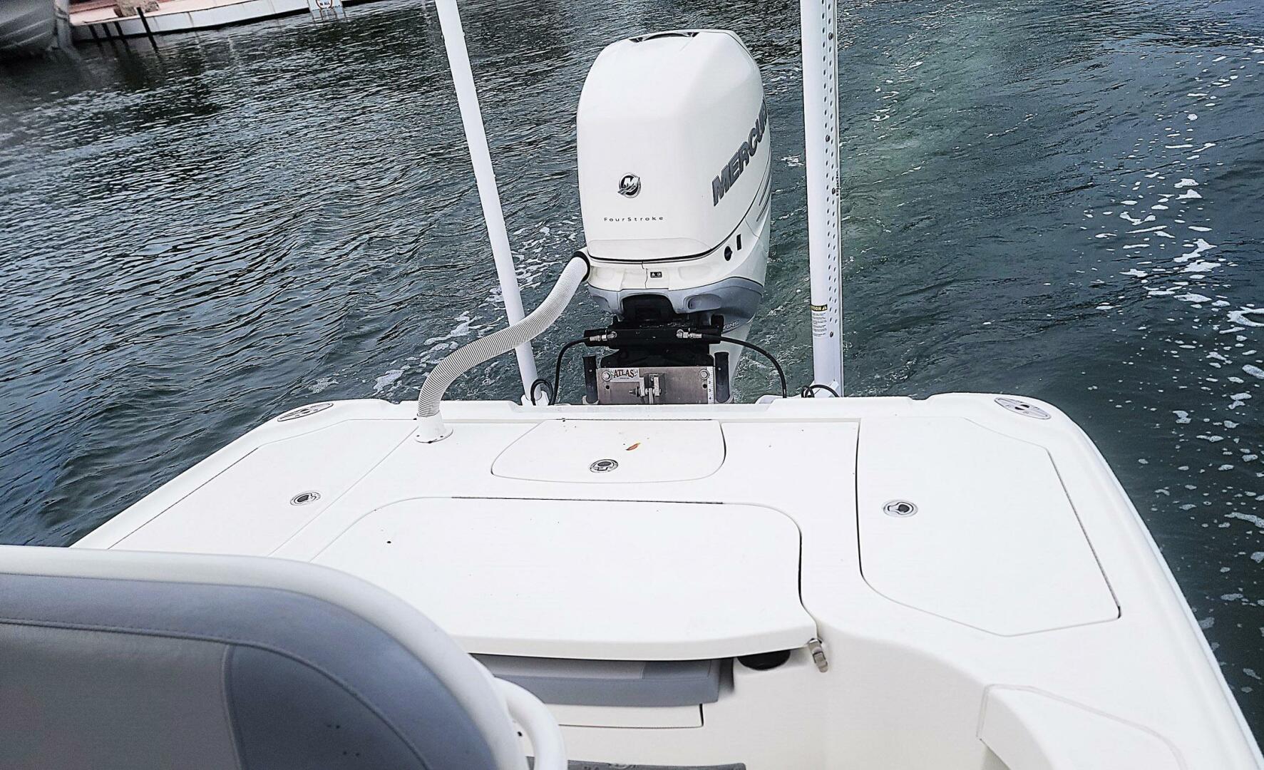 Slide: The Image of SeaVee 270Z 2017 - 4698660