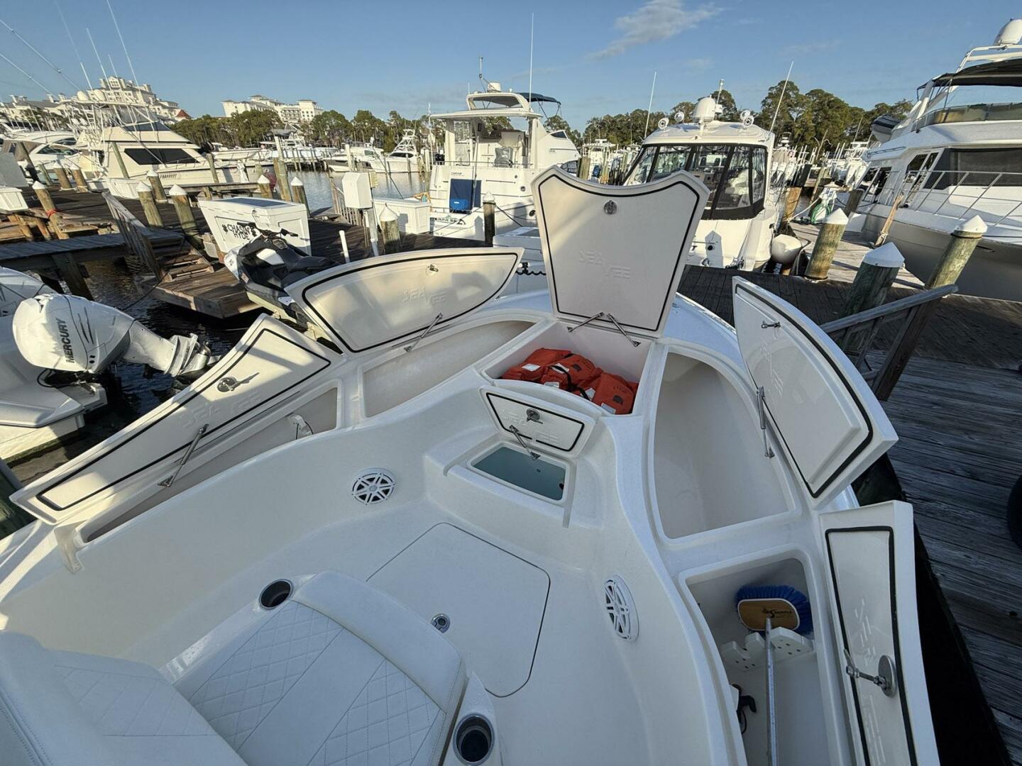 Slide: The Image of SeaVee 270Z 2018 - 4836574
