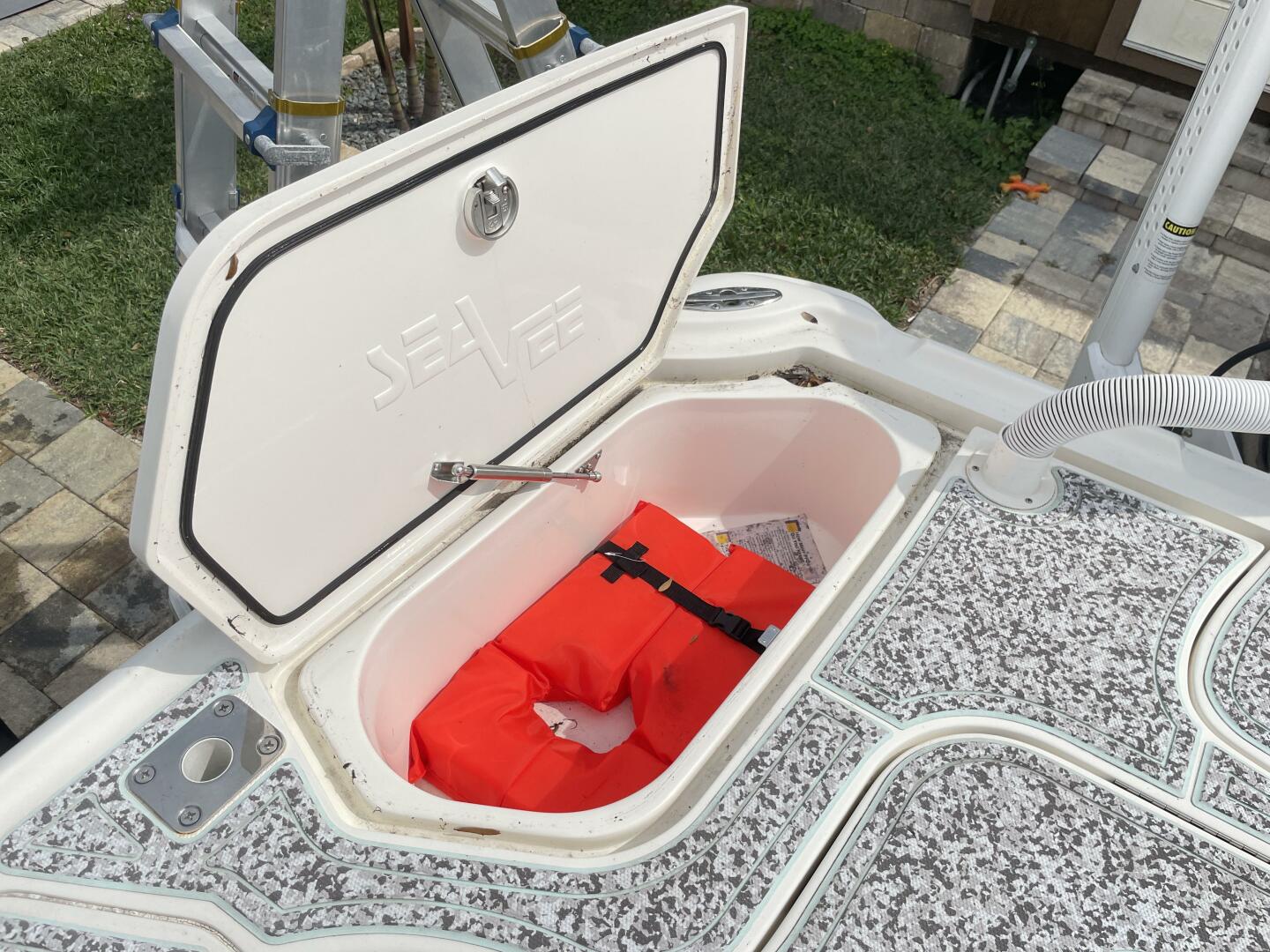 Slide: The Image of SeaVee 270Z 2019 - 5072841