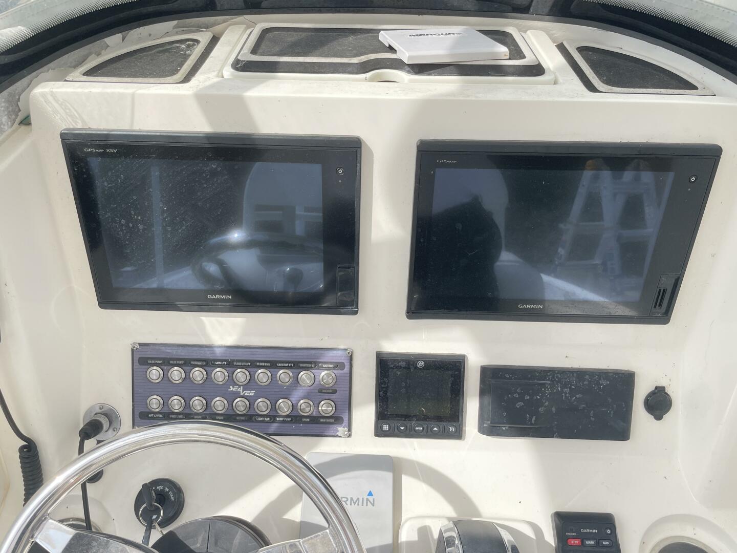 Slide: The Image of SeaVee 270Z 2019 - 5072855