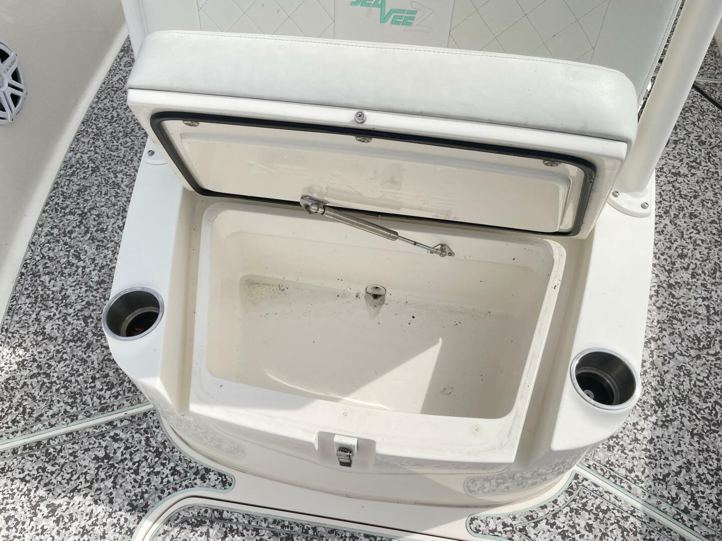 Slide: The Image of SeaVee 270Z 2019 - 5072869
