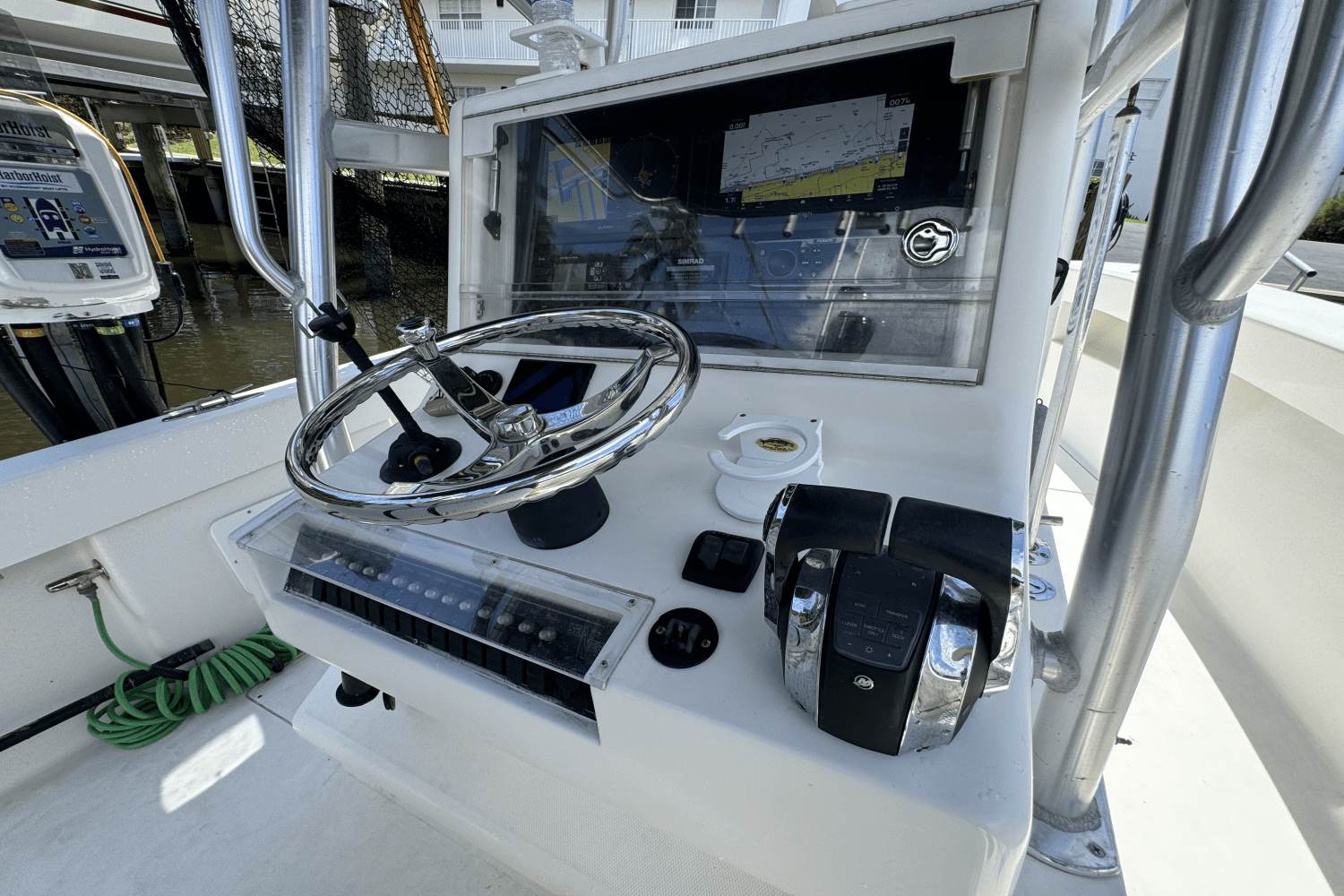 Slide: The Image of SeaVee 290B 2006 - 11