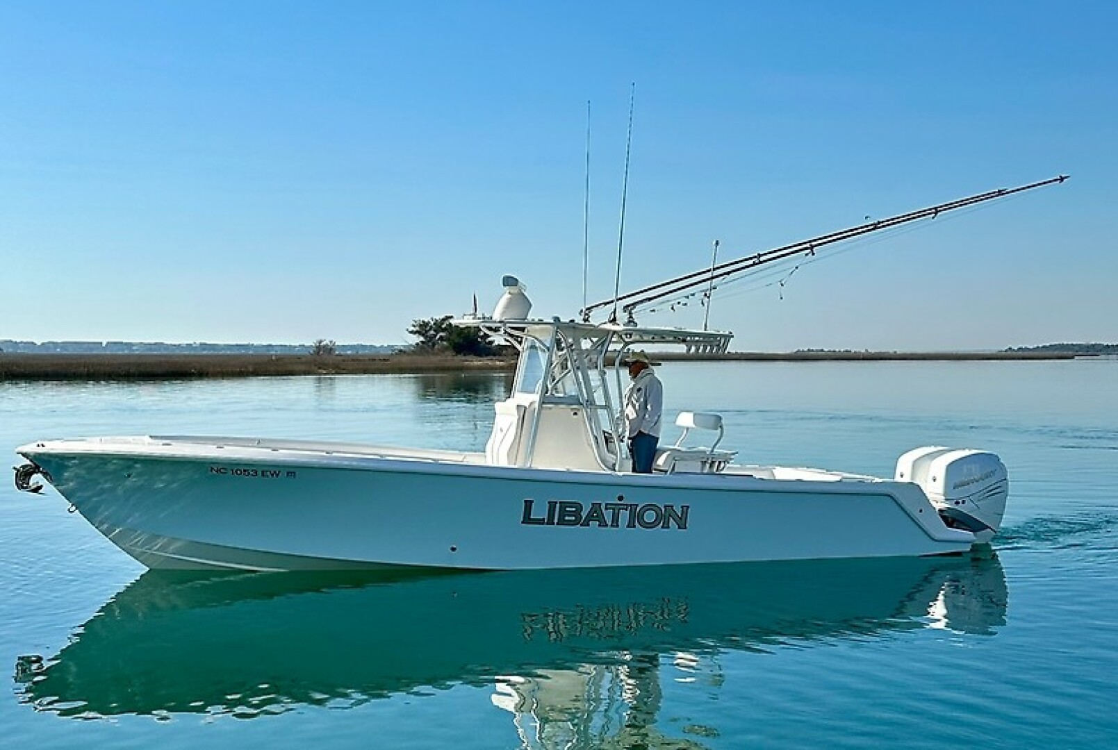 Slide: The Image of SeaVee 320B 2009 - 5587005