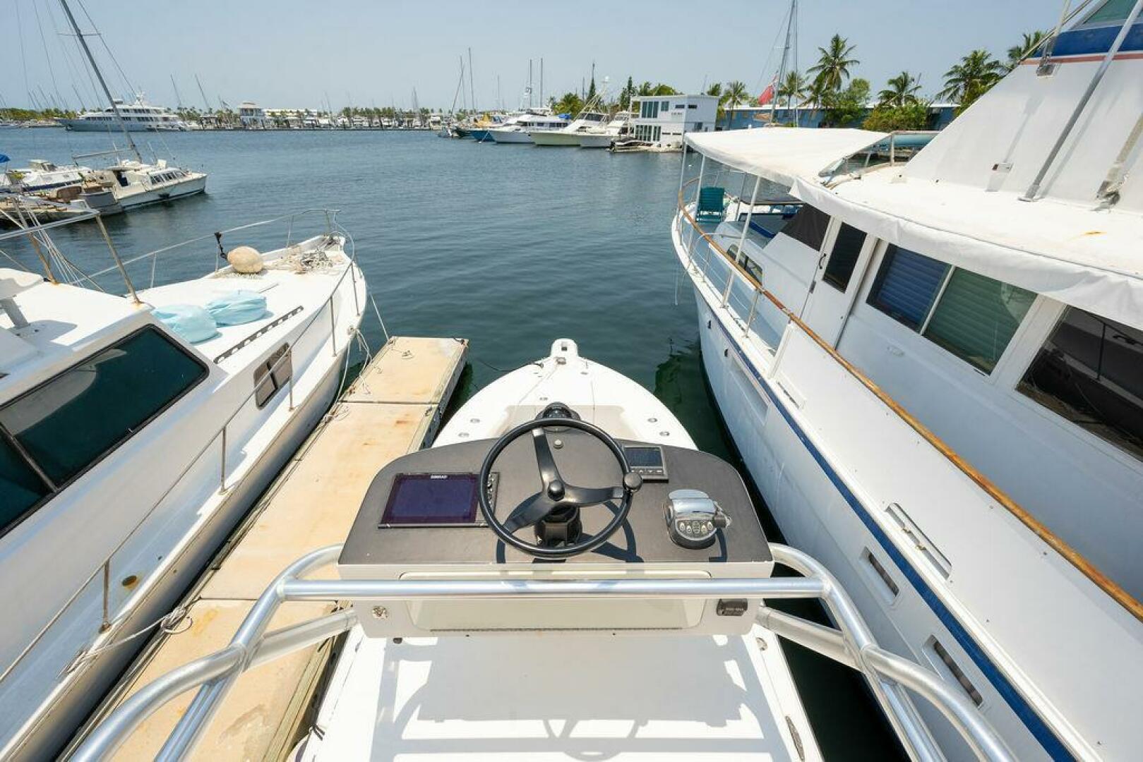 Slide: The Image of SeaVee 340I 2006 - 4372973