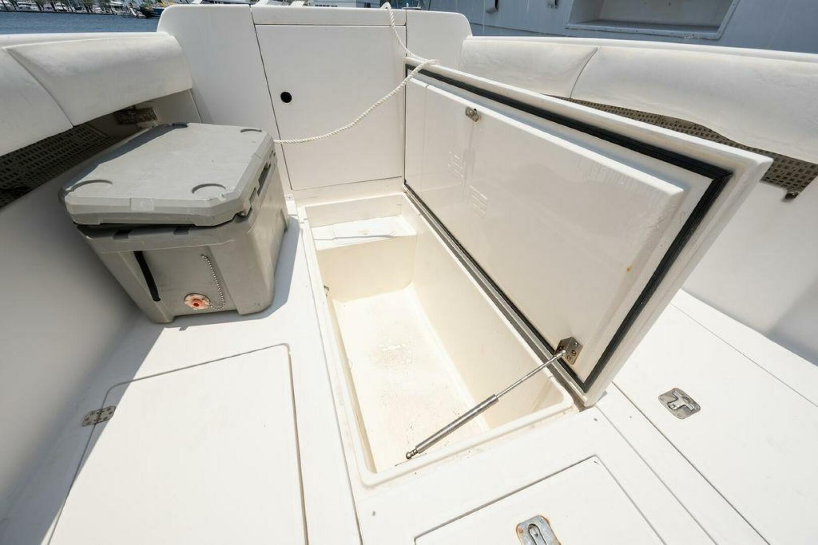 Slide: The Image of SeaVee 340I 2006 - 4373000