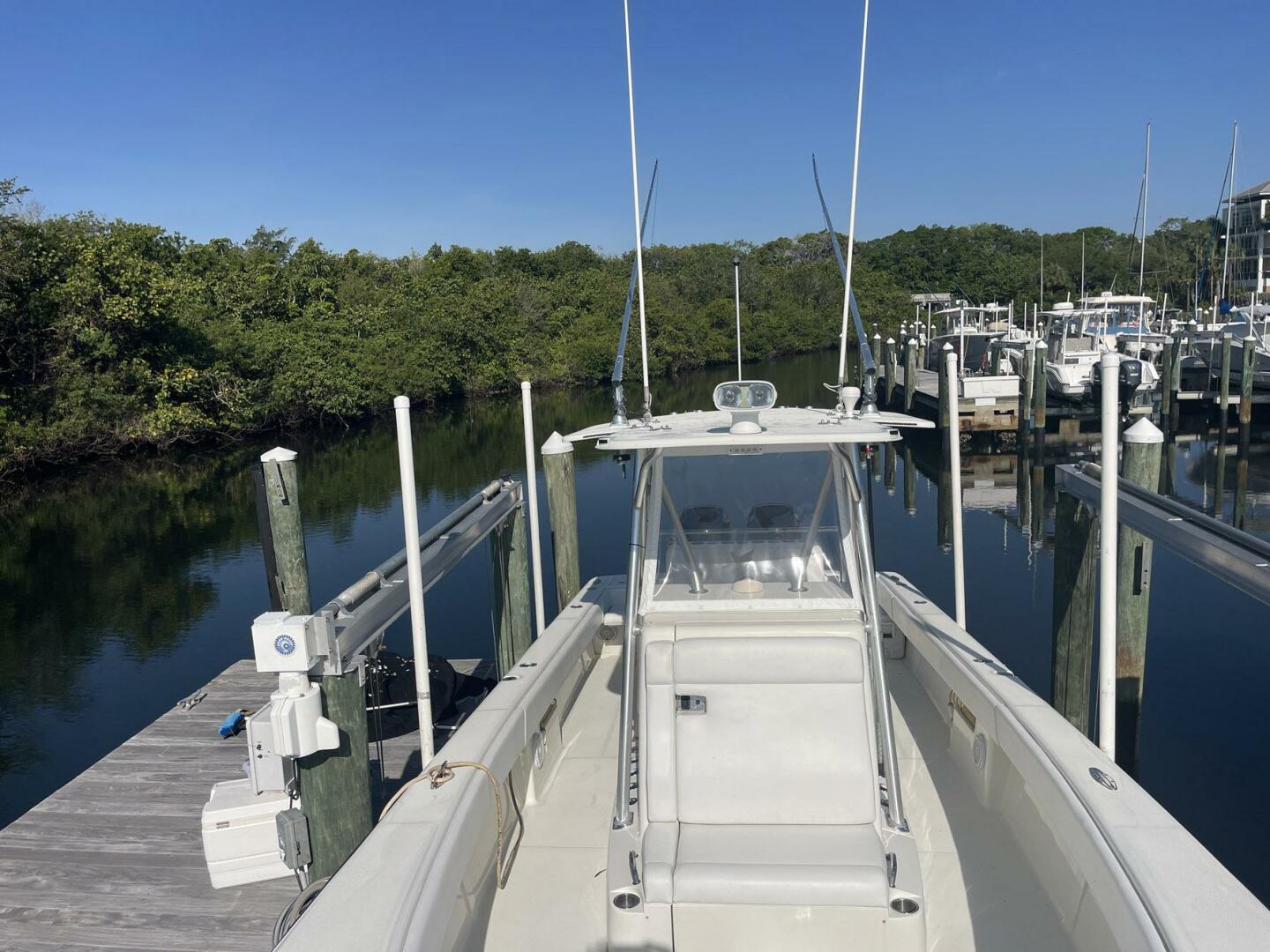 Slide: The Image of SeaVee 34 OB 2014 - 5322015