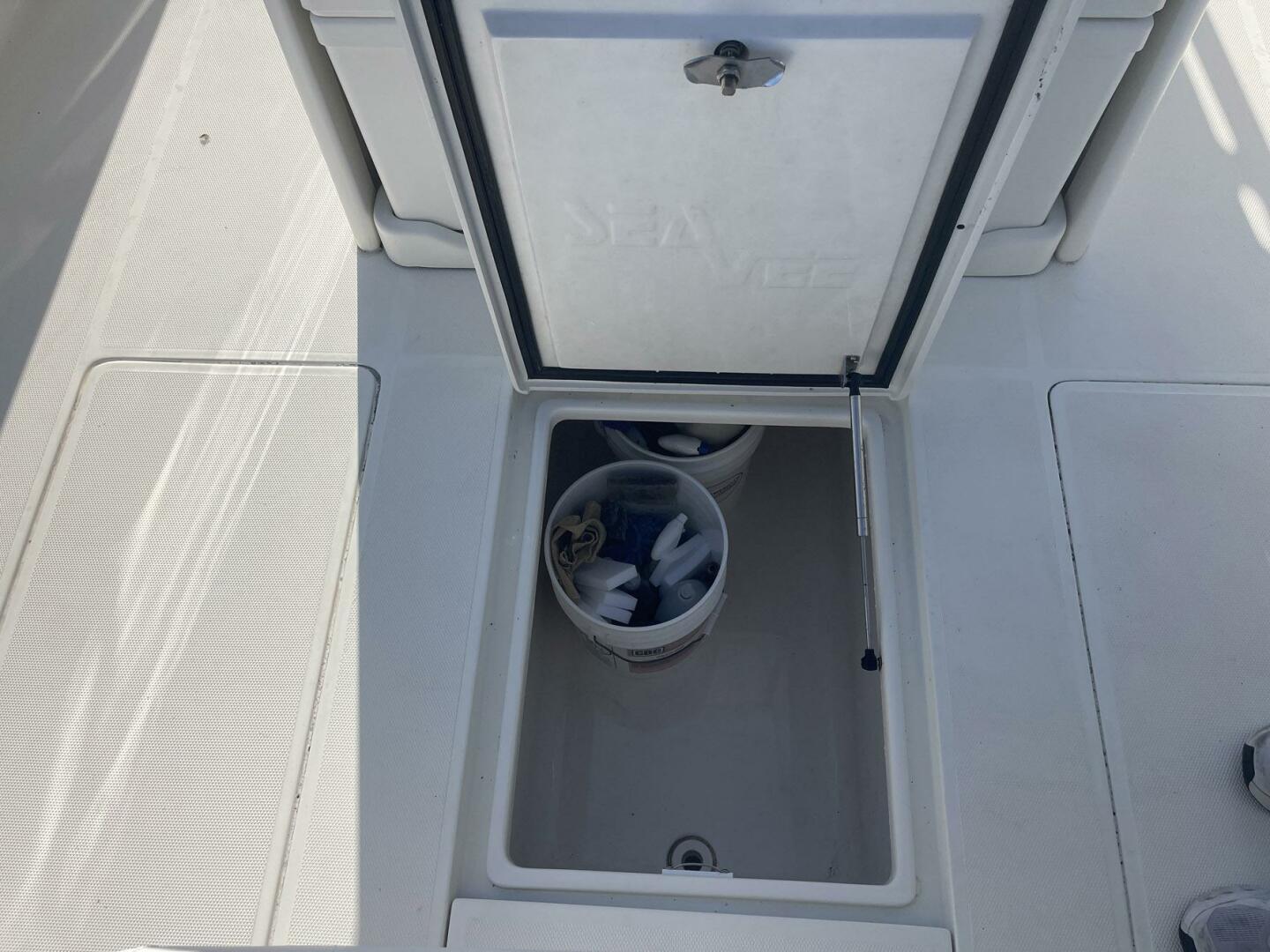 Slide: The Image of SeaVee 34 OB 2014 - 5322038