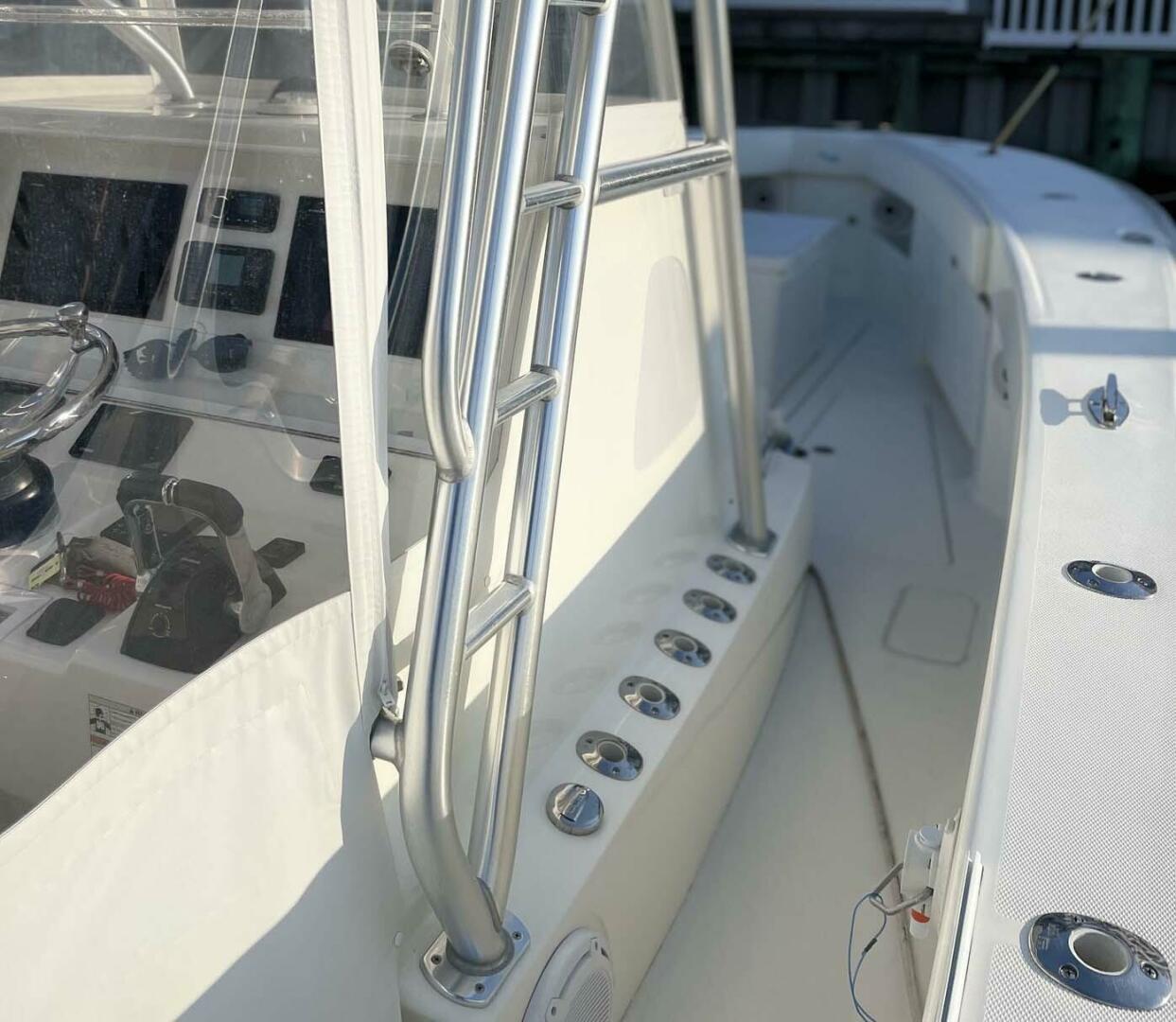 Slide: The Image of SeaVee 370Z 2016 - 3899480