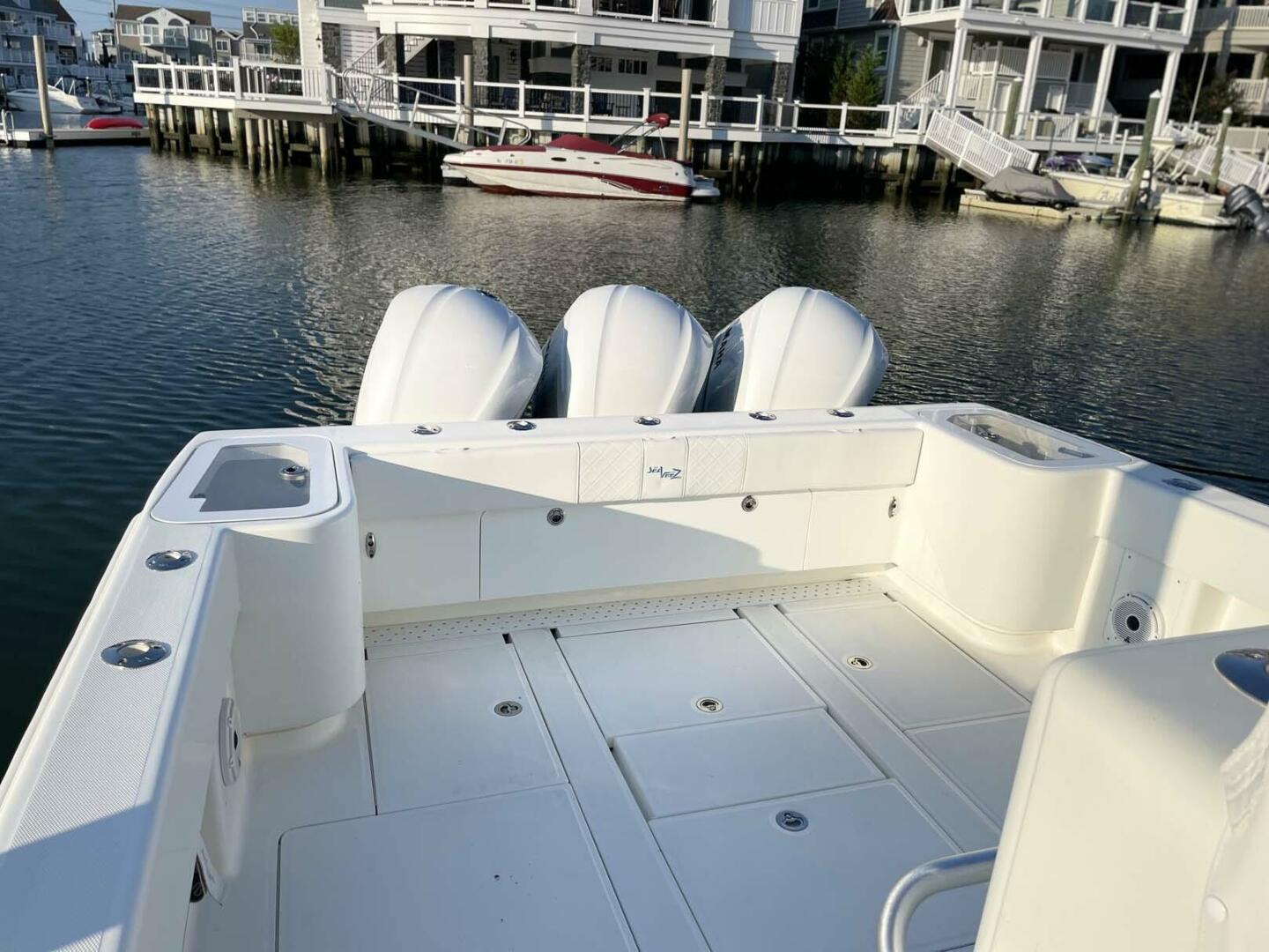 Slide: The Image of SeaVee 370Z 2016 - 3899530