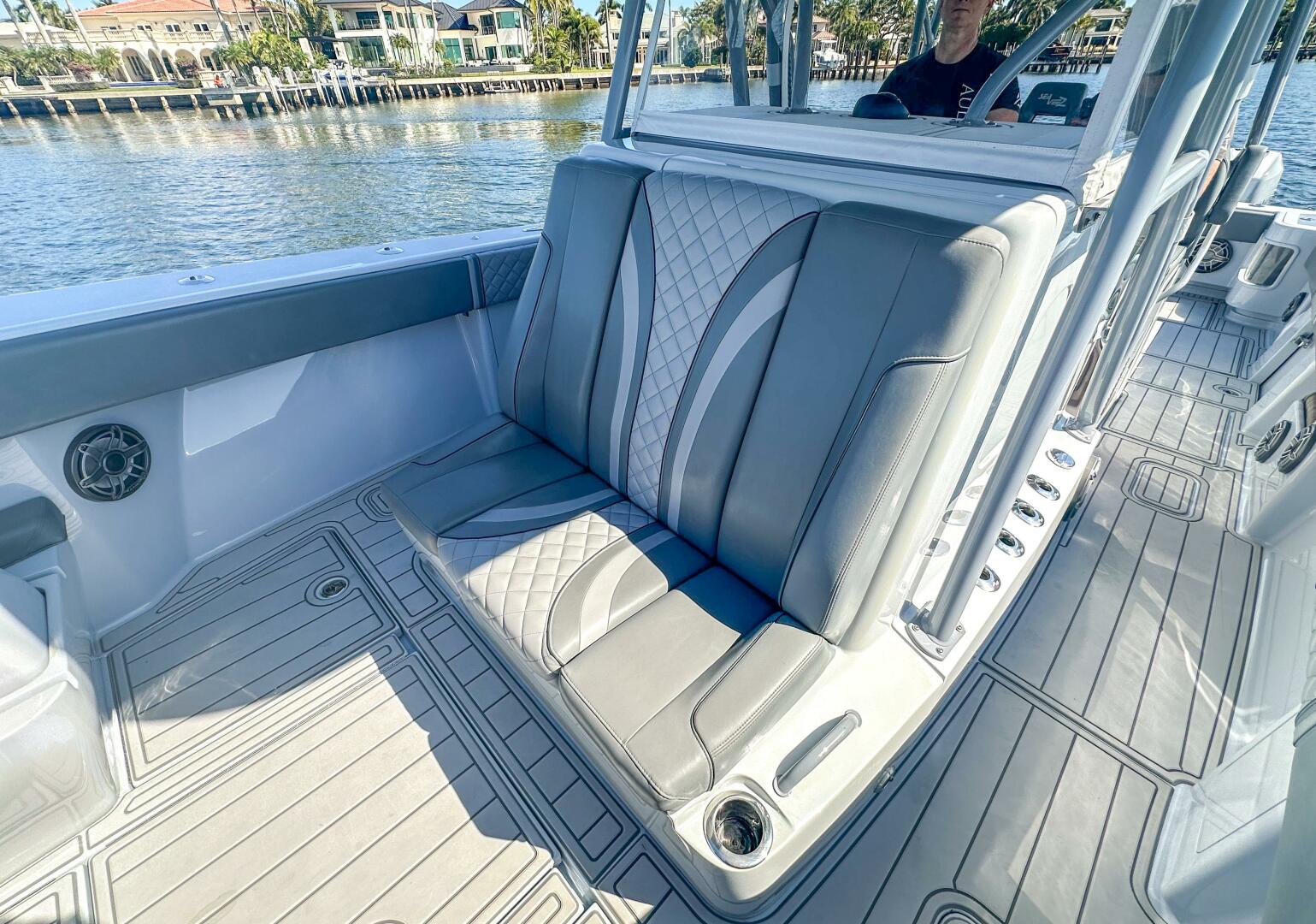 Slide: The Image of SeaVee 370z 2021 - 5133930