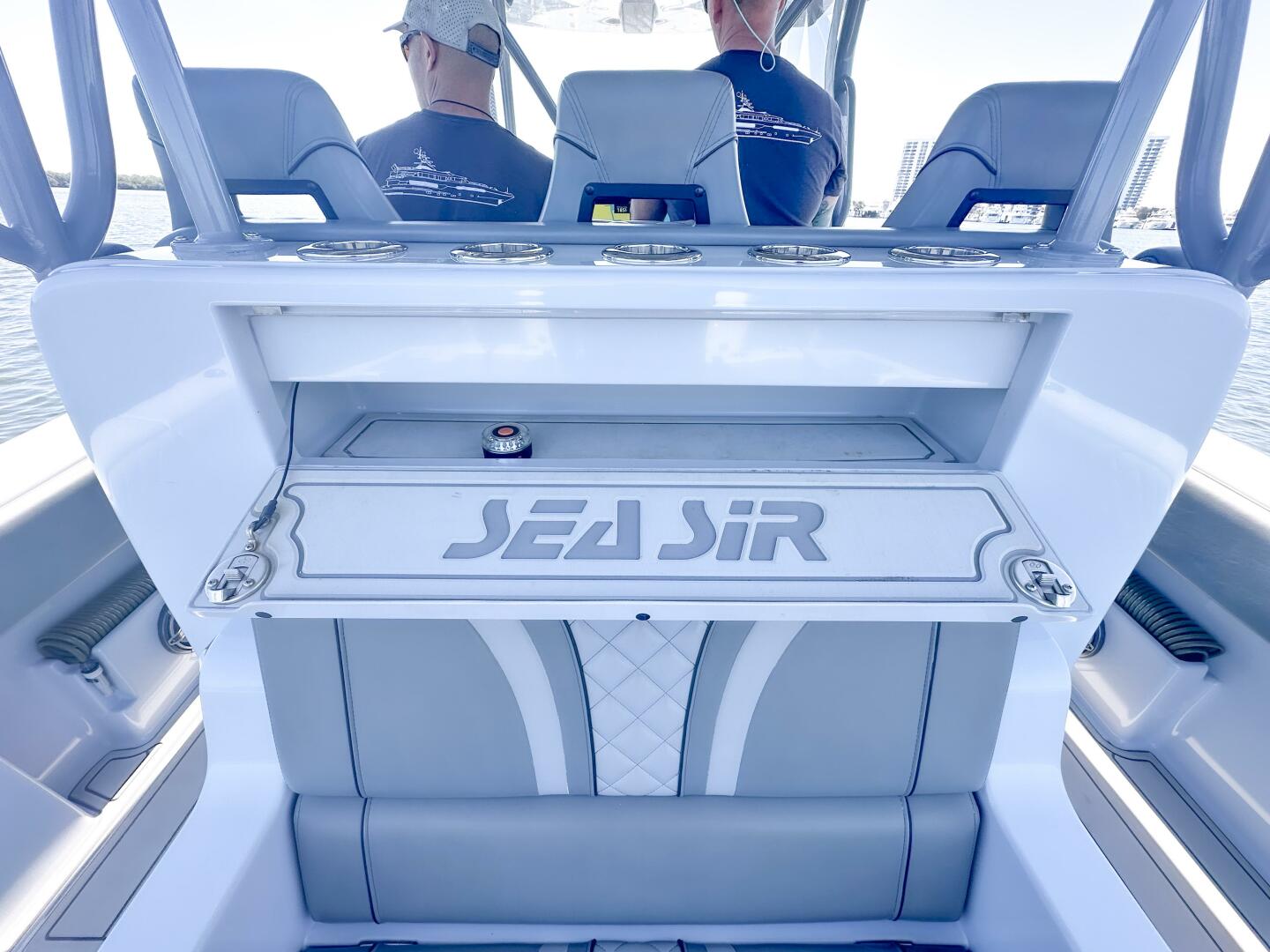 Slide: The Image of SeaVee 370z 2021 - 5133940