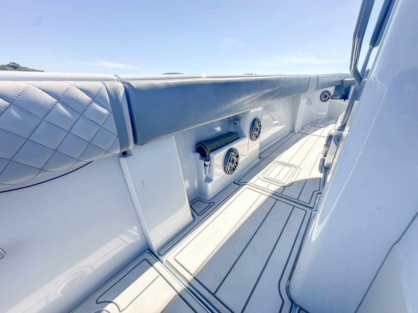 Slide: The Image of SeaVee 370z 2021 - 5133942