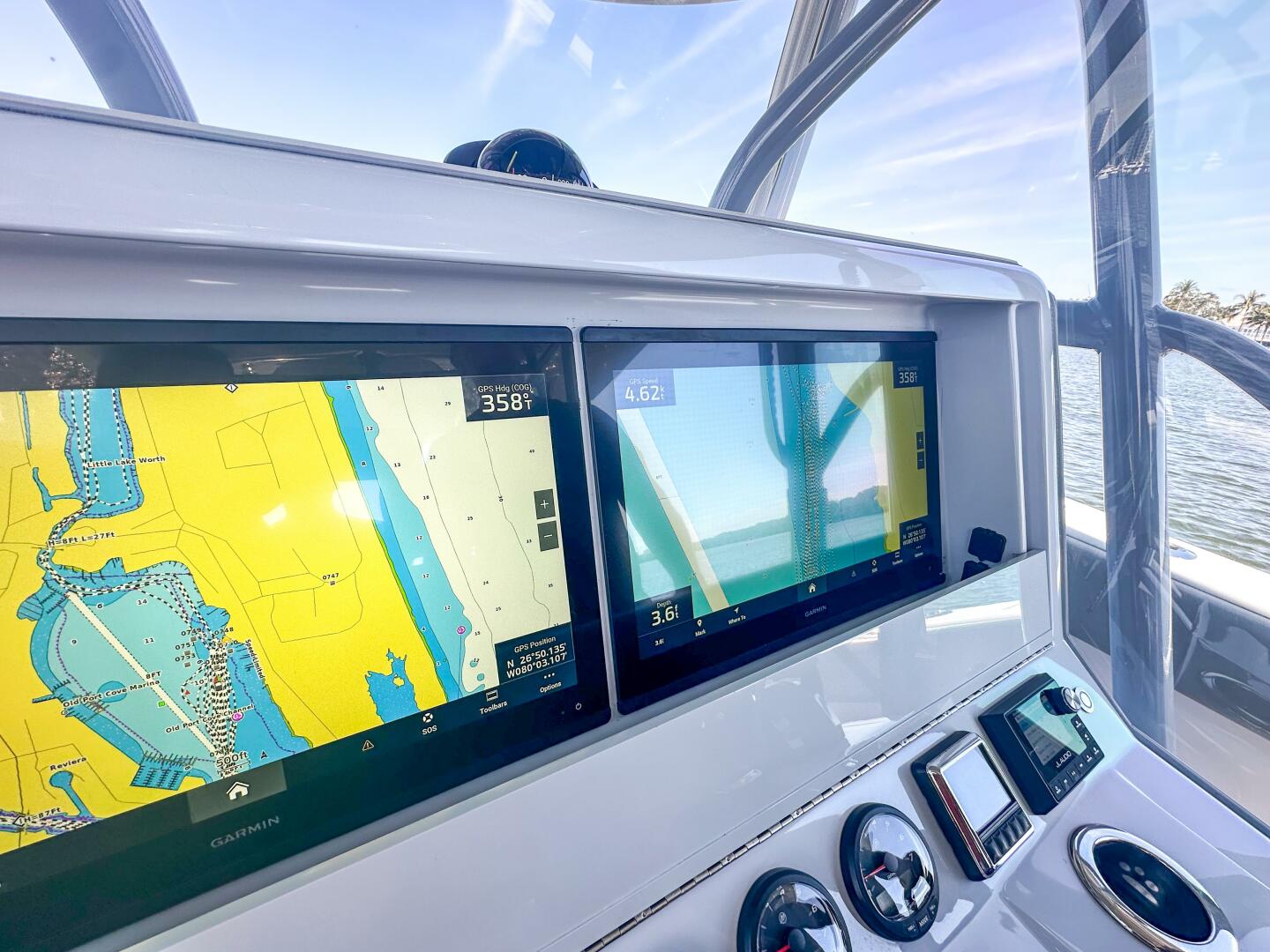 Slide: The Image of SeaVee 370z 2021 - 5133948
