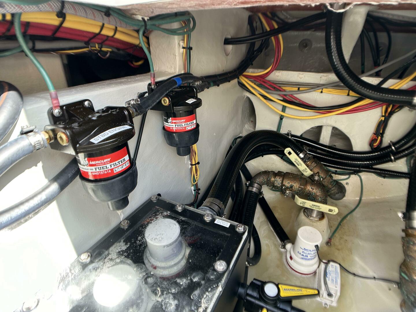 Slide: The Image of SeaVee 390z Center Console 2022 - 4260016