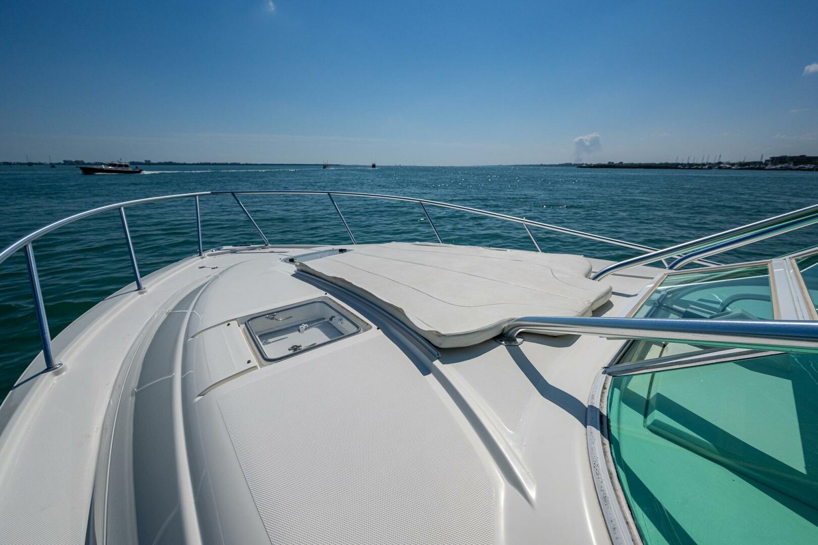 Slide: The Image of SeaVee 43 Express 2012 - 5167438