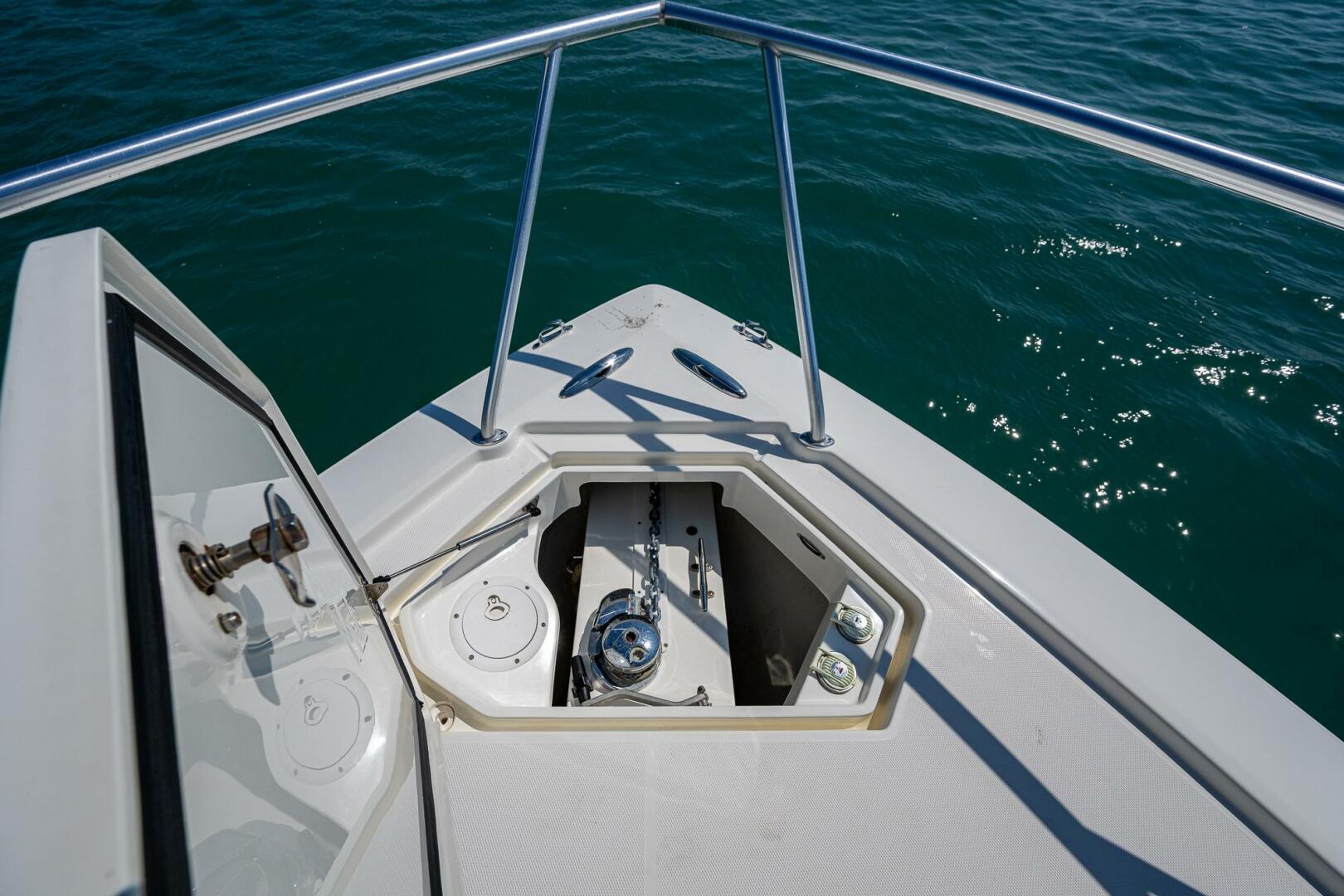 Slide: The Image of SeaVee 43 Express 2012 - 5167439