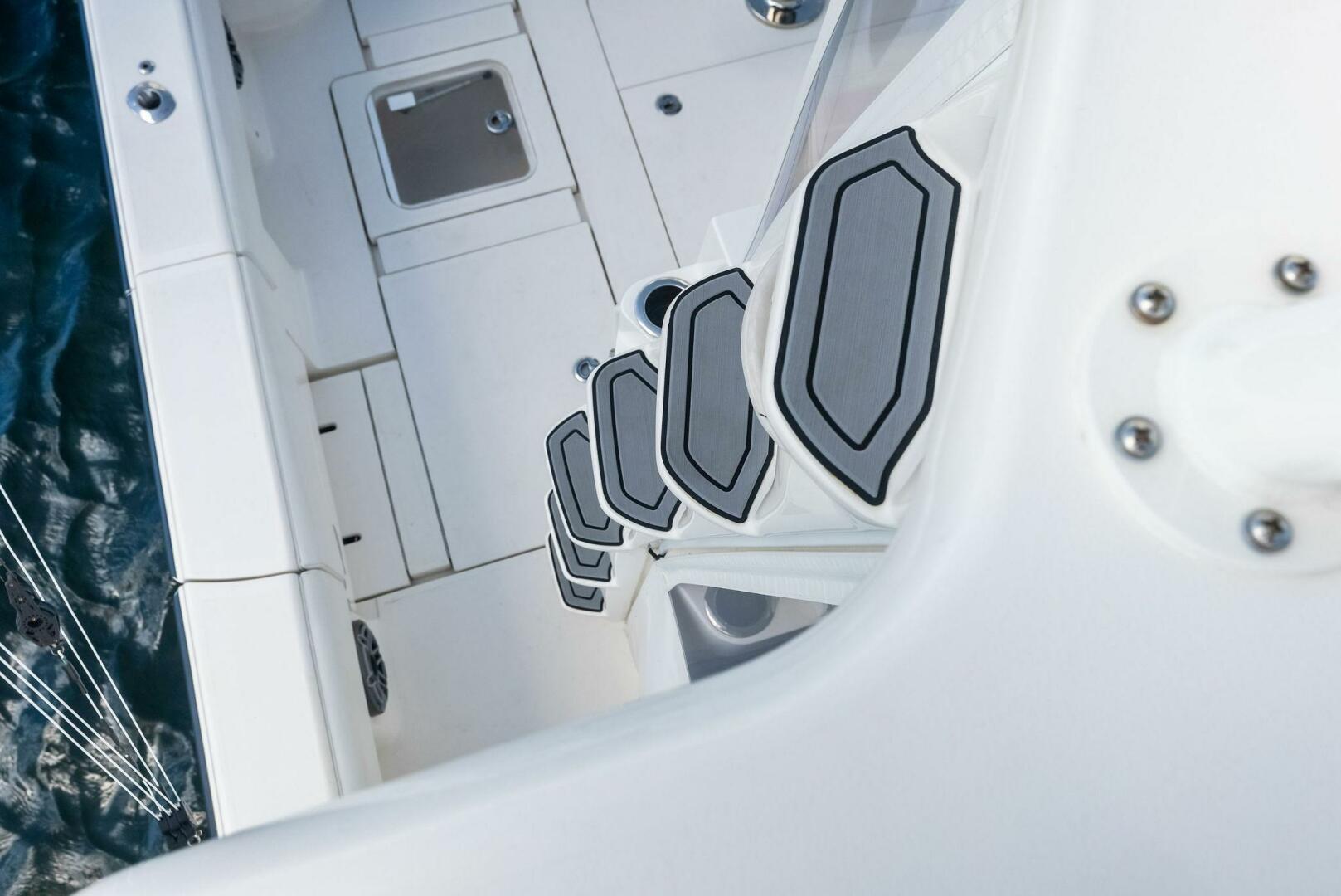 Slide: The Image of 2023 SeaVee 450Z Fish Wish - 5578149