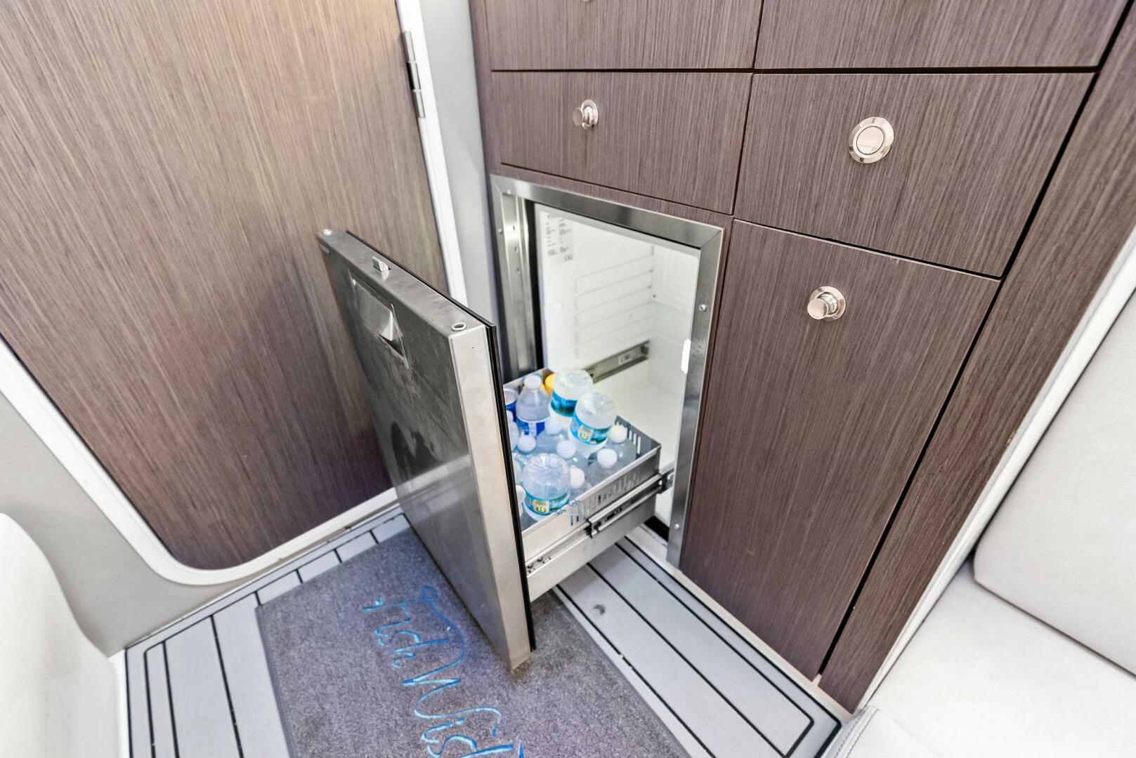 Slide: The Image of 2023 SeaVee 450Z Fish Wish - 5578213