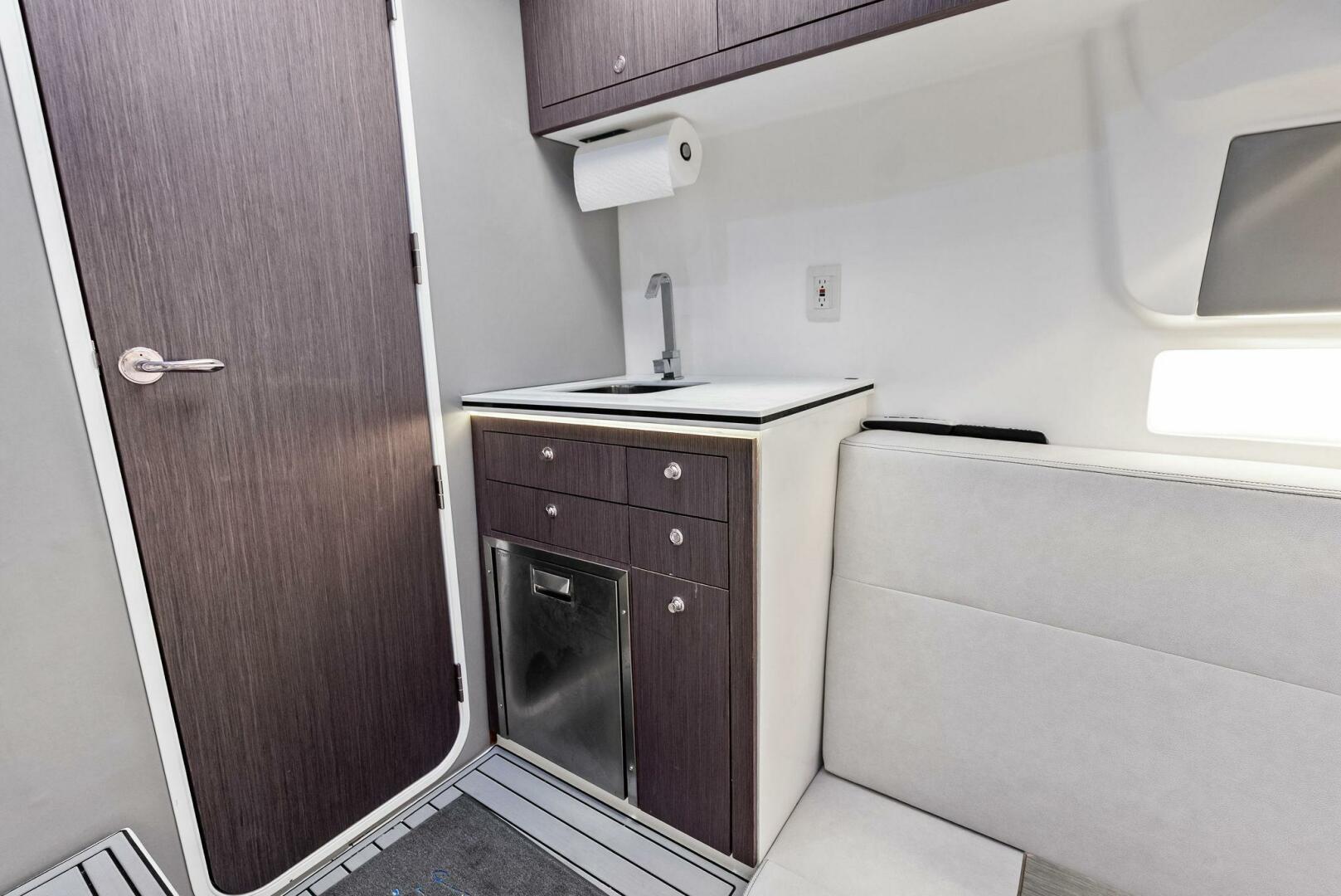 Slide: The Image of 2023 SeaVee 450Z Fish Wish - 5578214