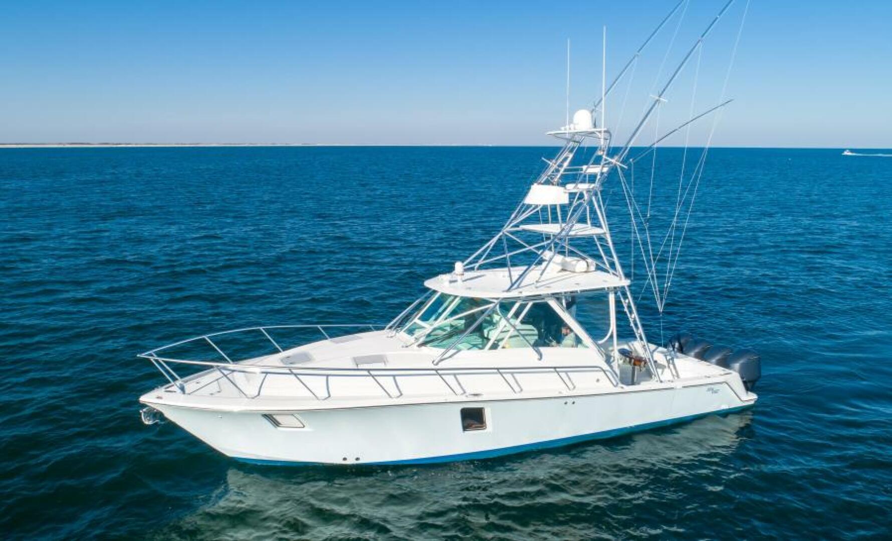 Slide: The Image of SeaVee 43 Hard Four - Exterior Profile 2013 SeaVee 43 Express Open Hard Four - 5258857