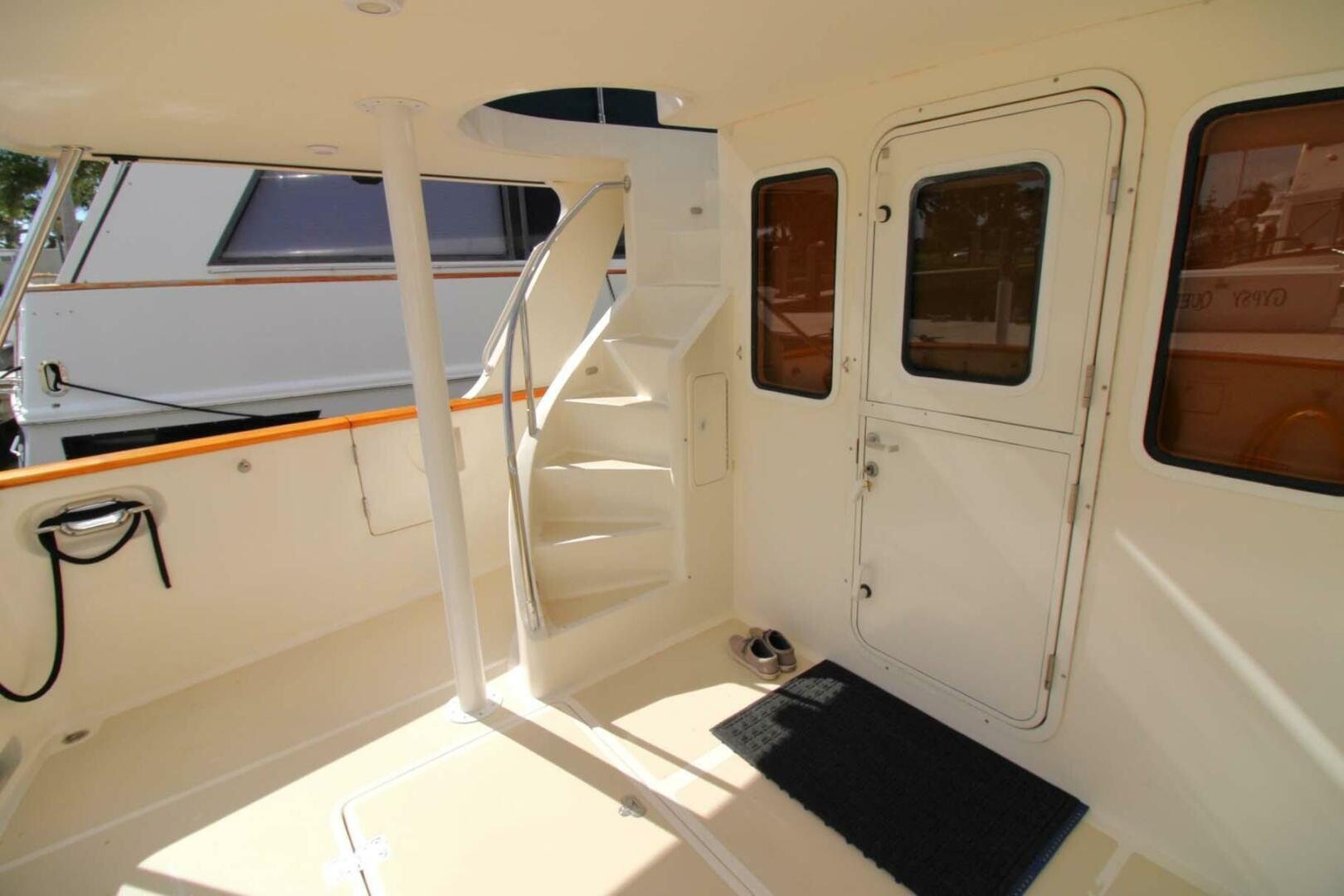 Slide: The Image of Selene 53 Pilothouse 2001 - 4628369
