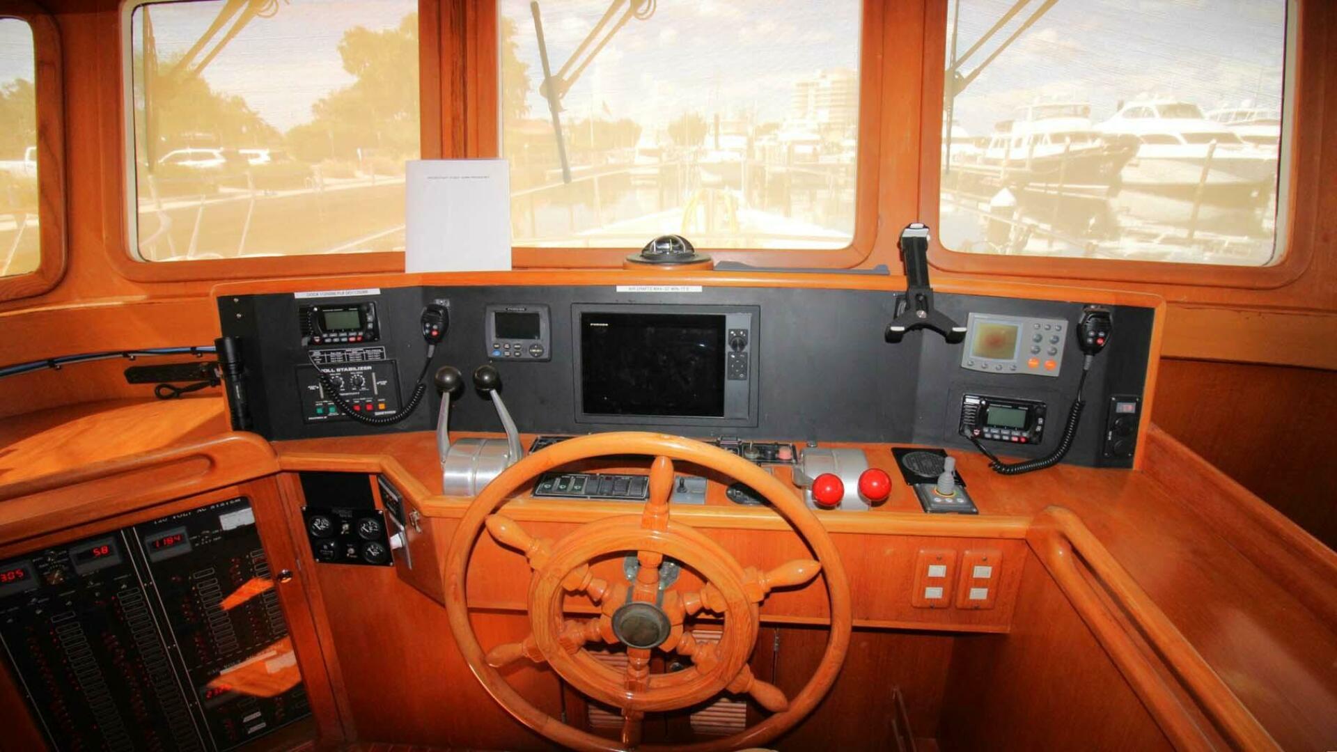 Slide: The Image of Selene 53 Pilothouse 2001 - 4628429