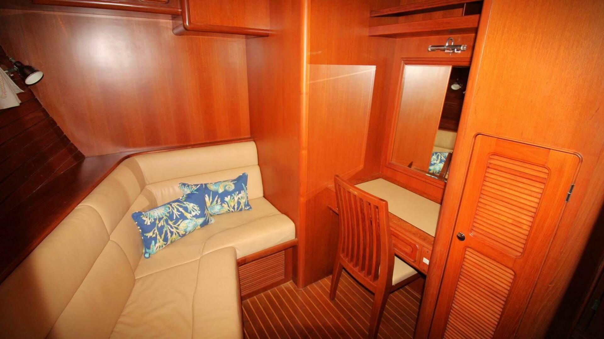 Slide: The Image of Selene 53 Pilothouse 2001 - 4628437