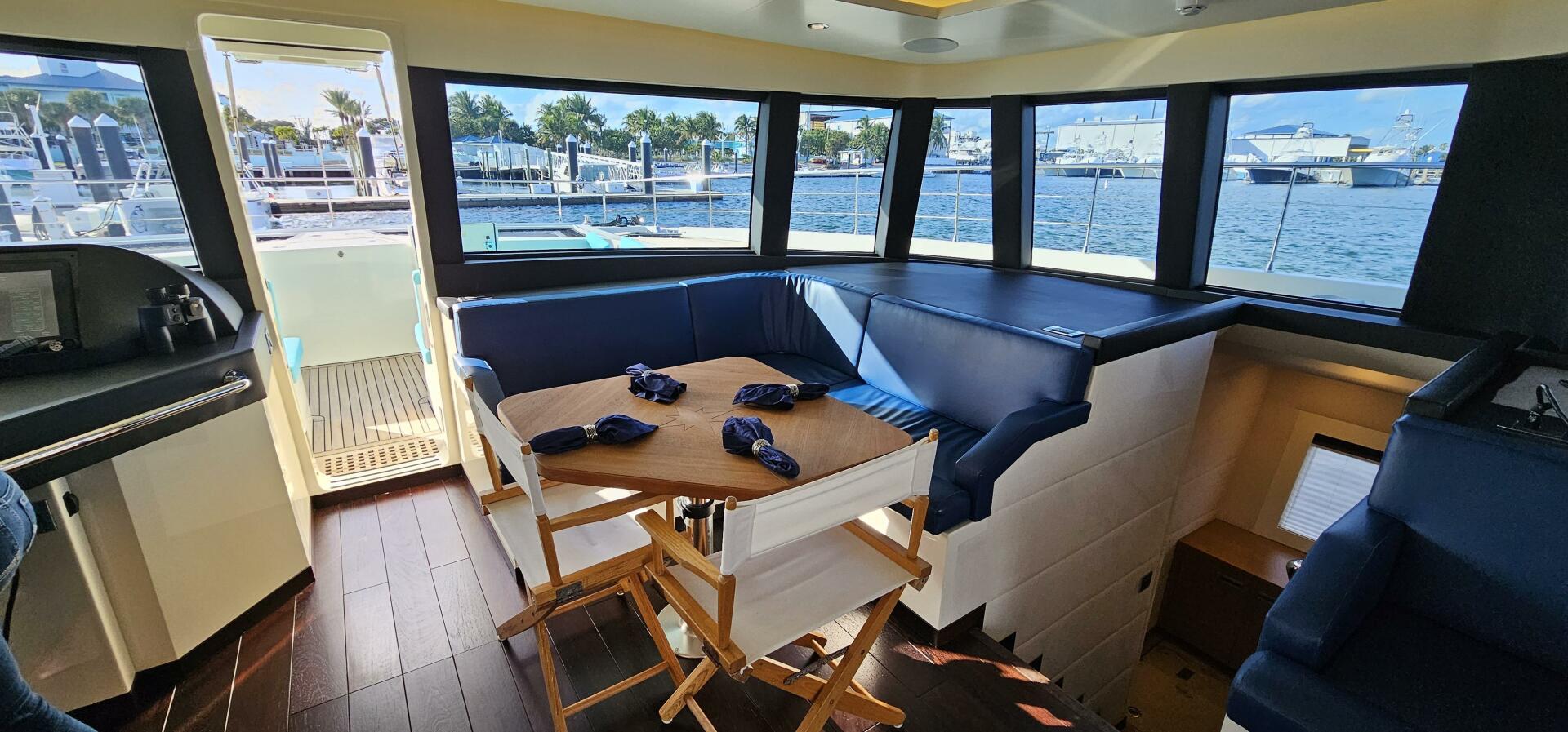 Slide: The Image of Serenity 64 Electric Hybrid 2019 - 4355235