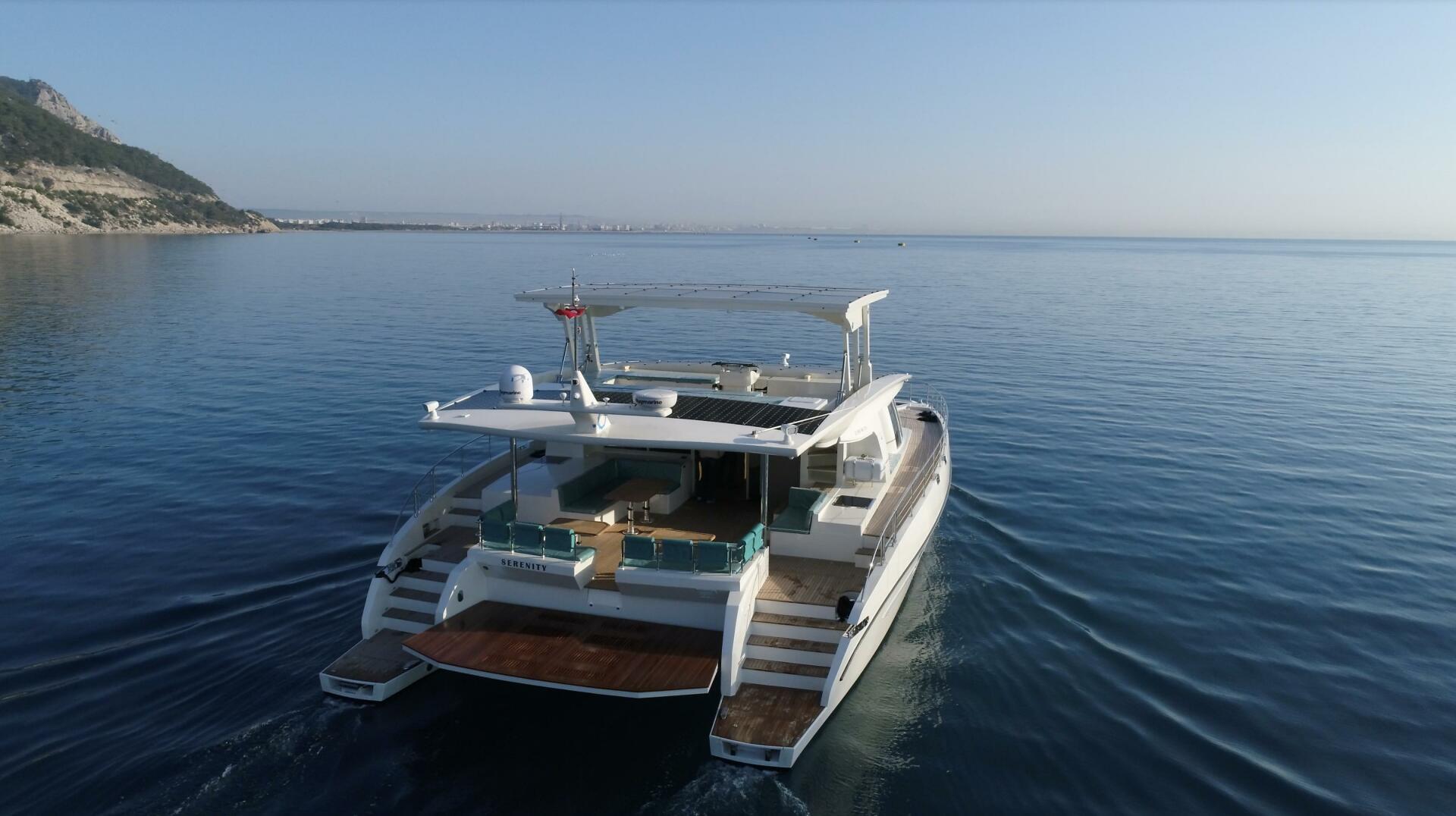 Slide: The Image of Serenity 64 Electric Hybrid 2019 - 4355145