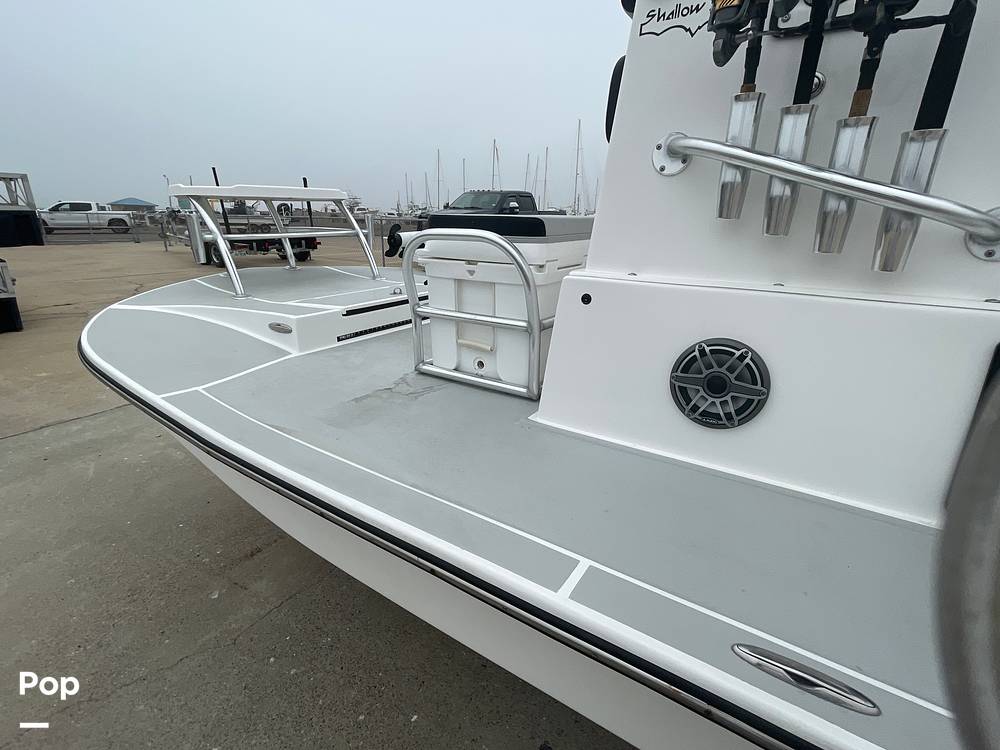 Slide: The Image of Non-skid Deck/cleat Pull Up - 15105401