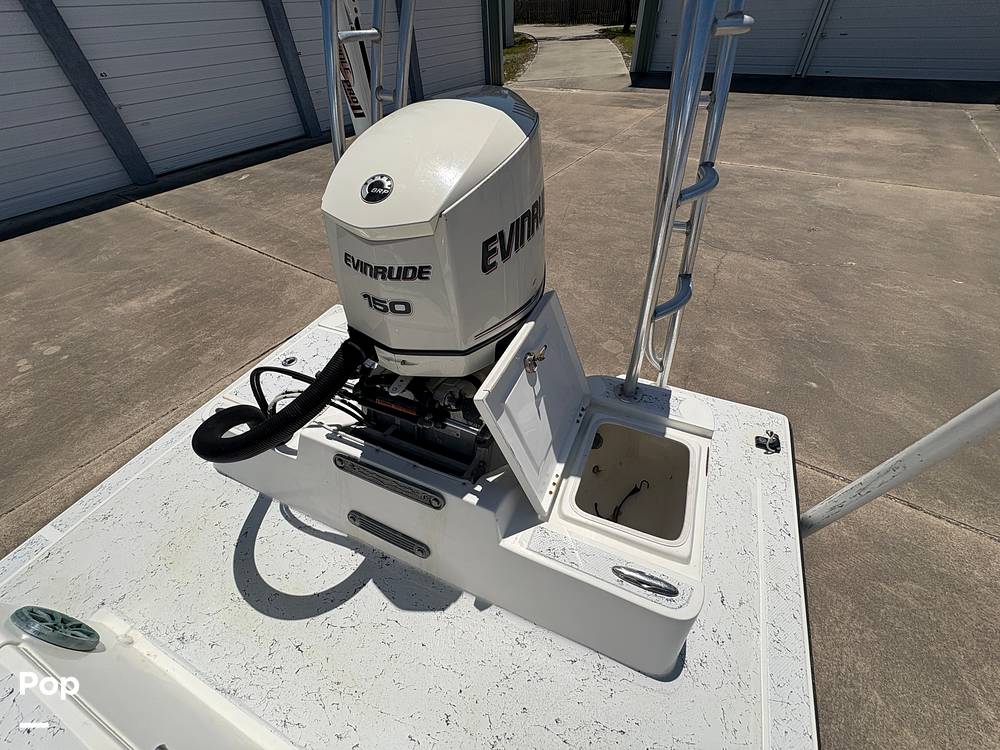 Slide: The Image of Live Well/bait Well/compartment Storage - 15332637