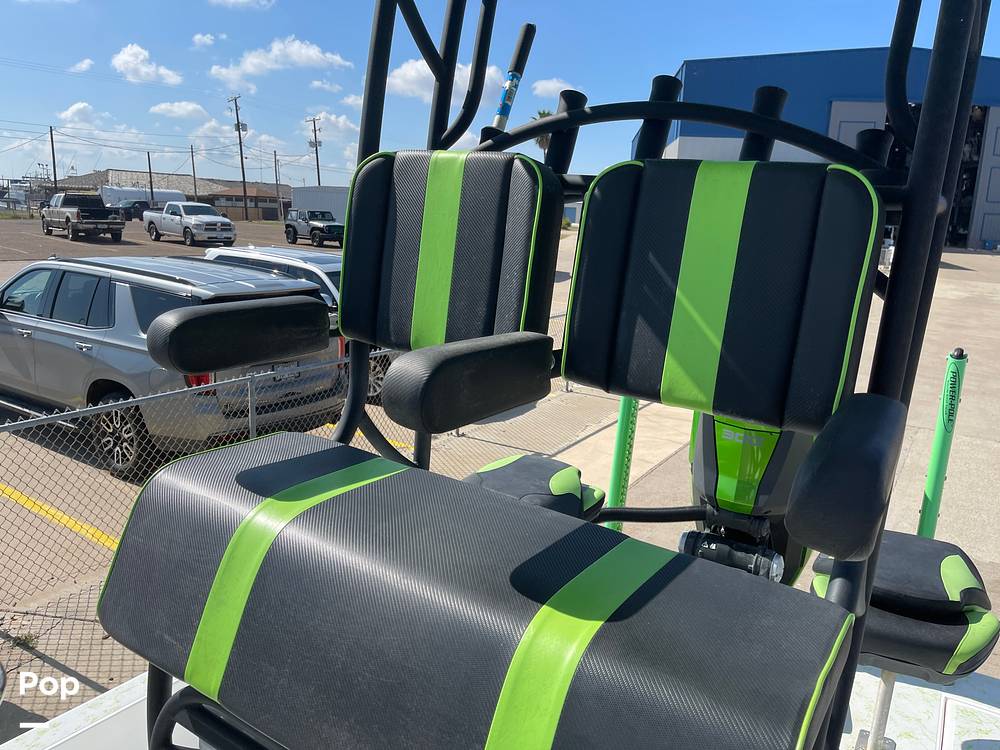 Slide: The Image of Captains Seat - 14905914