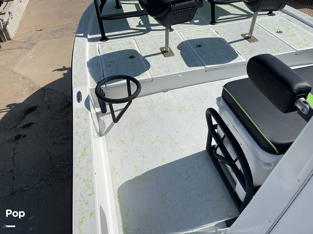 Slide: The Image of Fender Holders - 14905919
