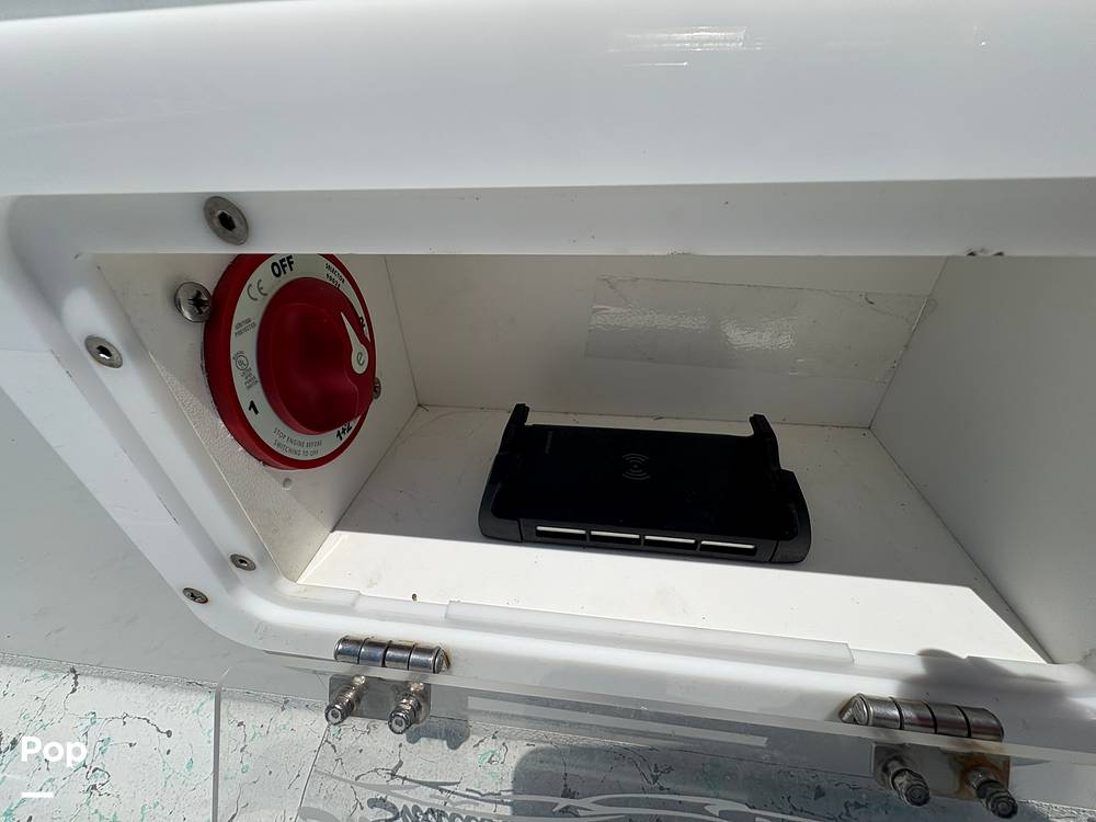 Slide: The Image of Battery Switch - 15741160