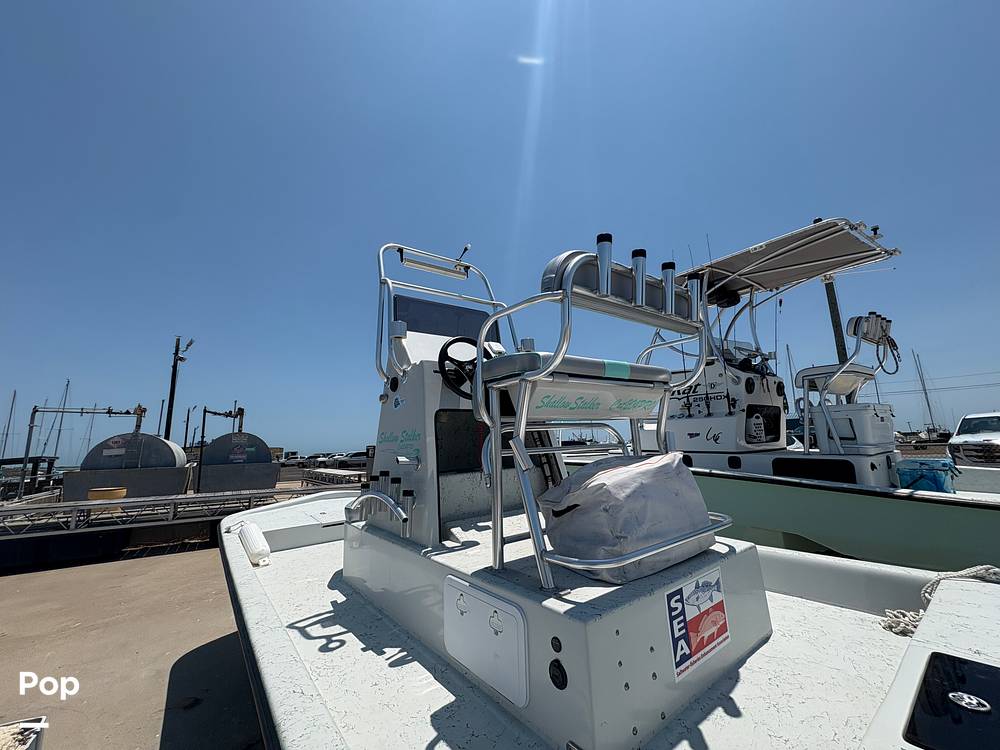 Slide: The Image of Raised Center Console - 15741230