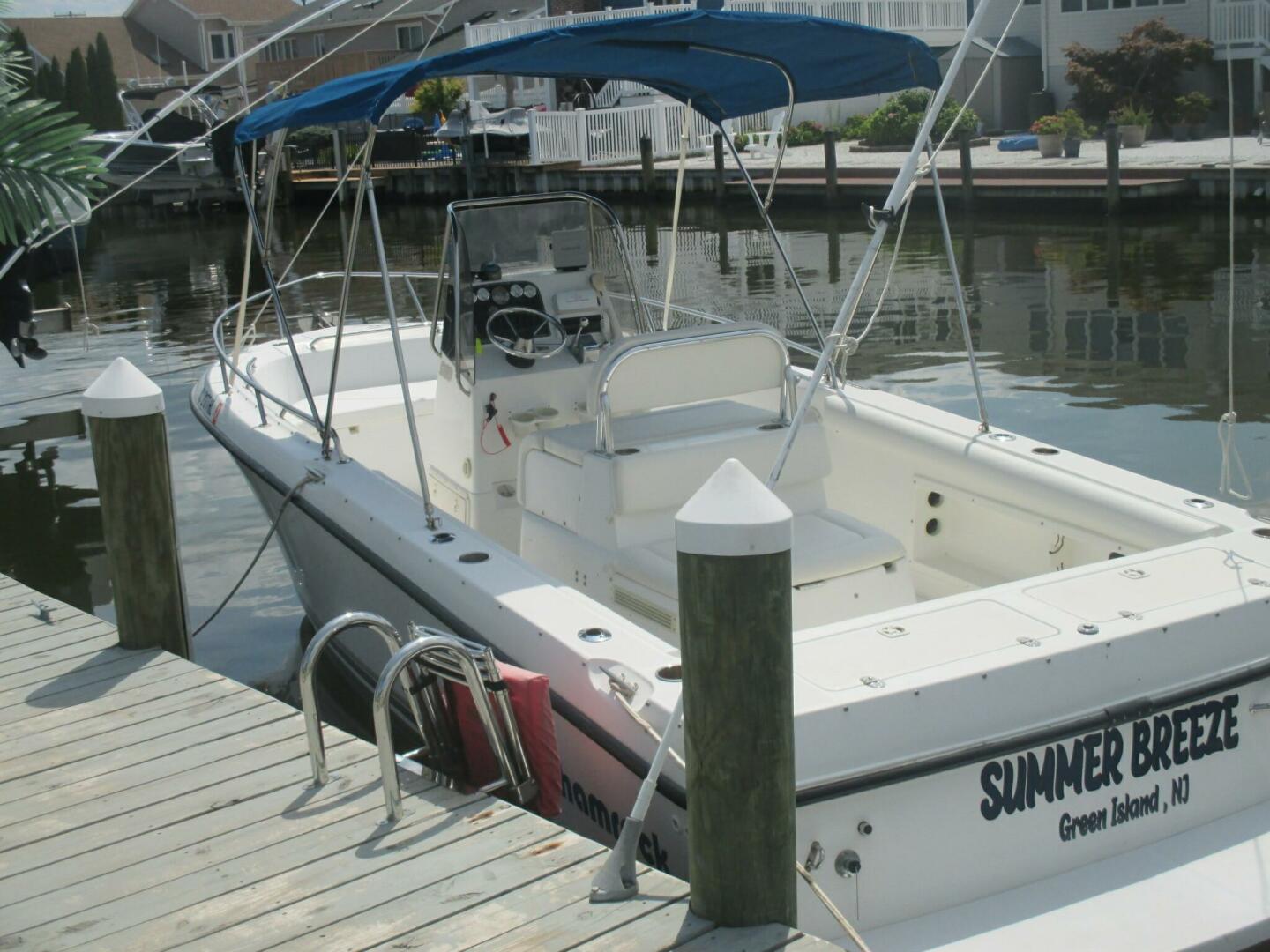 Slide: The Image of Large Cockpit for Fishing - 4536687