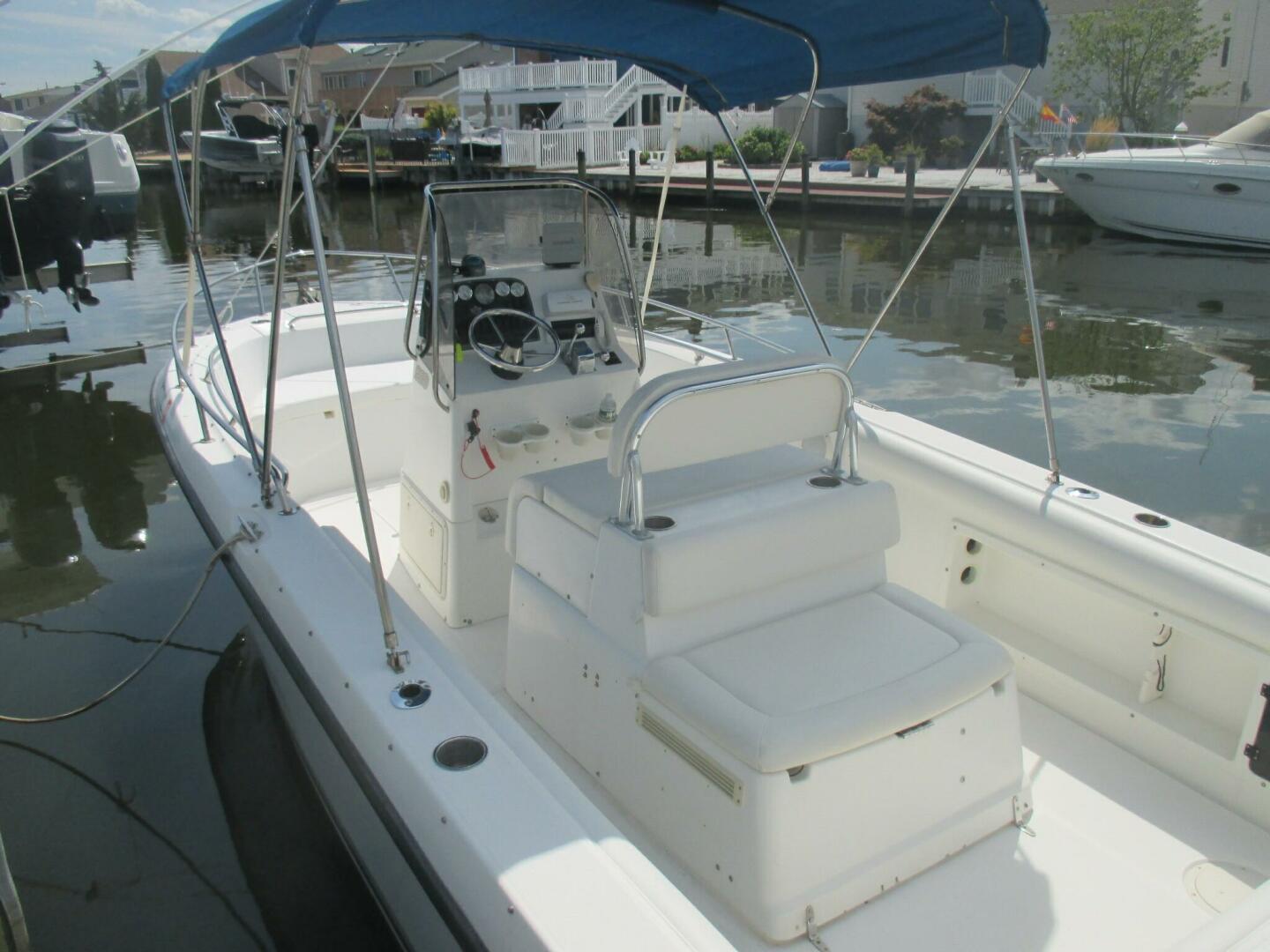 Slide: The Image of Center Console with Seating - 4536689