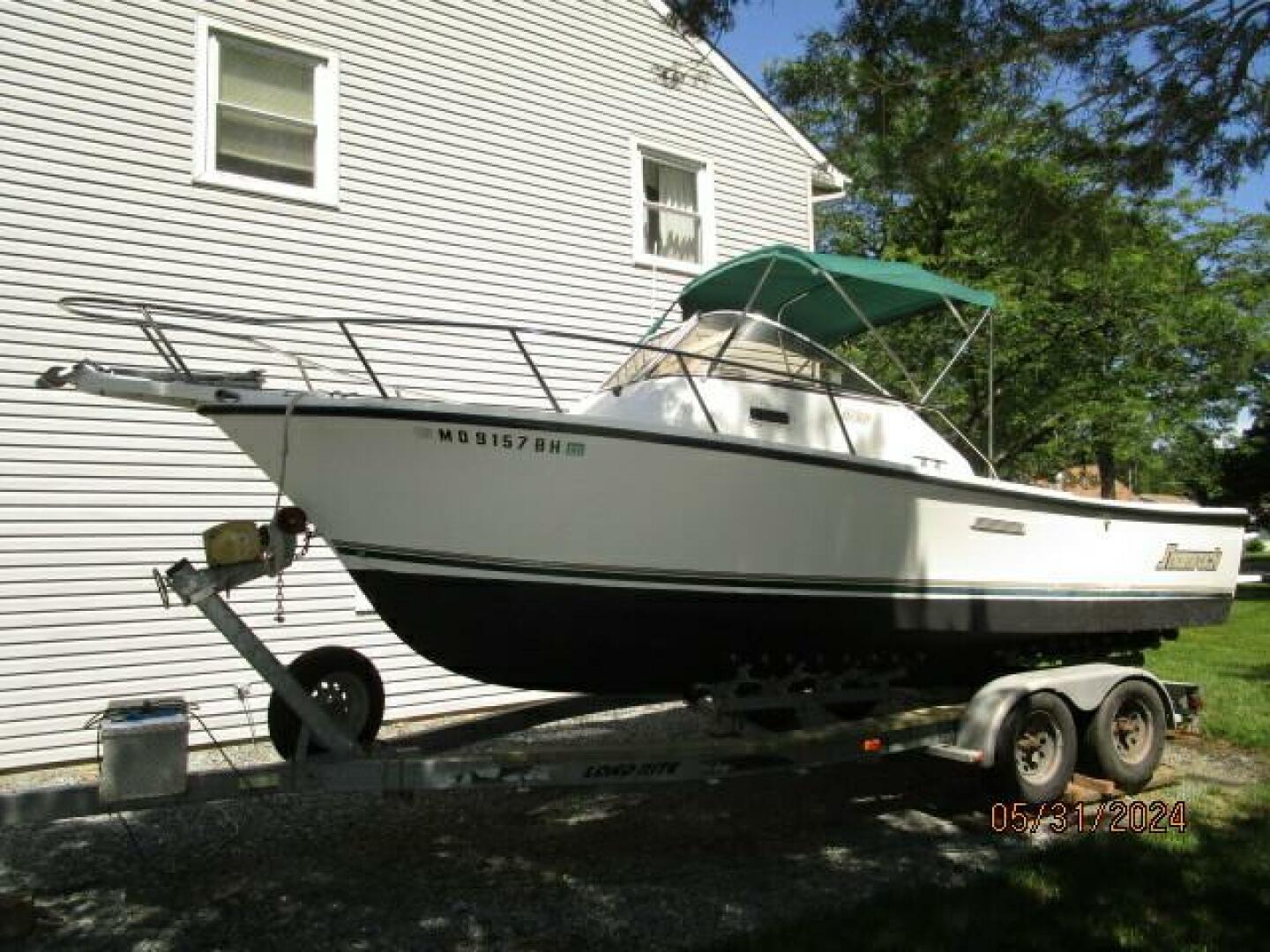 Slide: The Image of 22' Shamrock port forward profile1 - 4470708