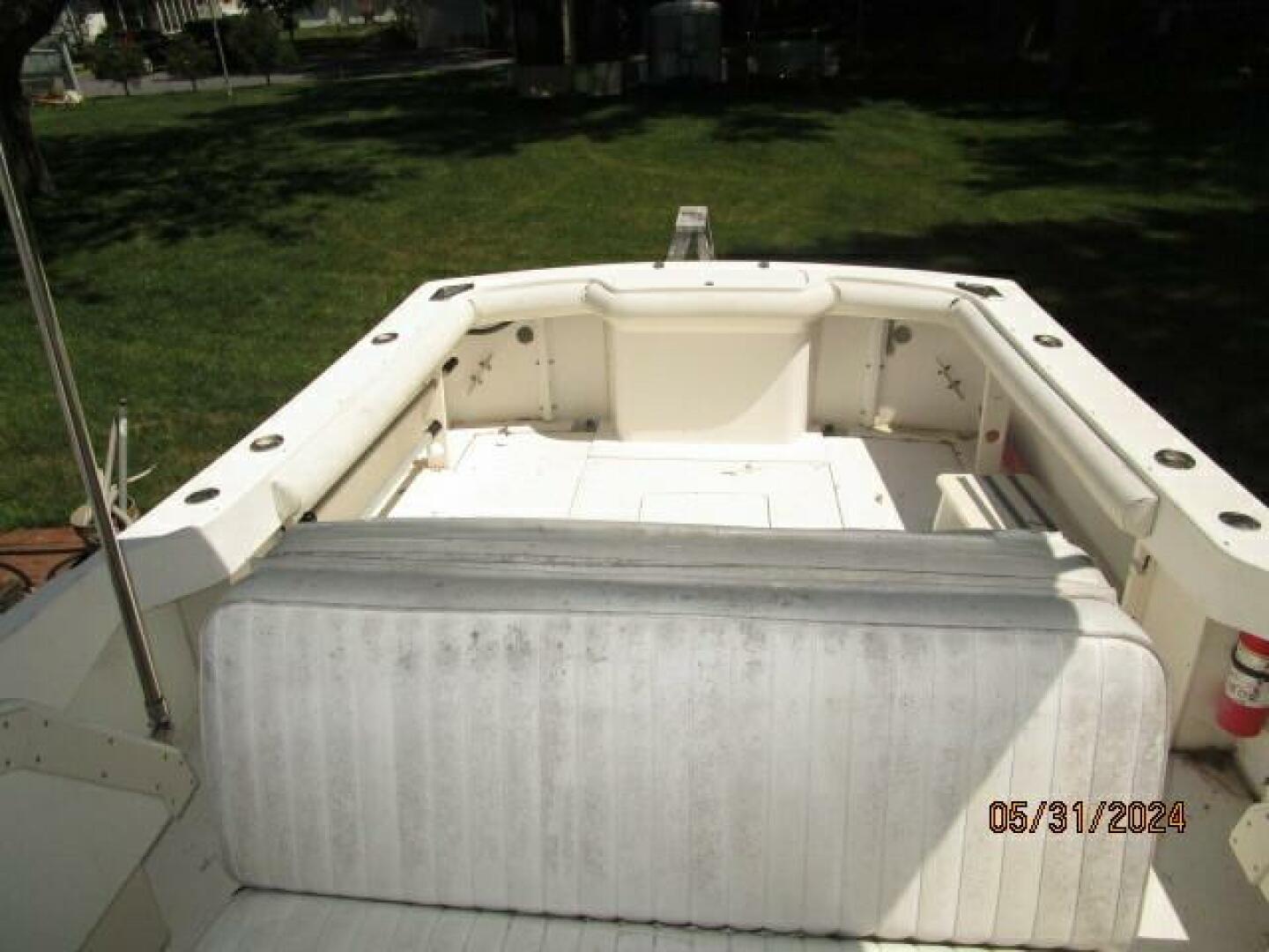 Slide: The Image of 22' Shamrock cockpit aft - 4470695