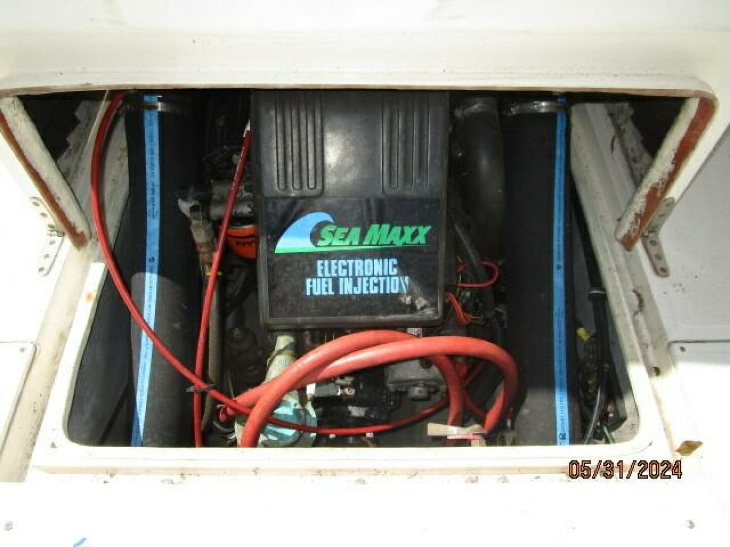 Slide: The Image of 22' Shamrock main engine - 4470699