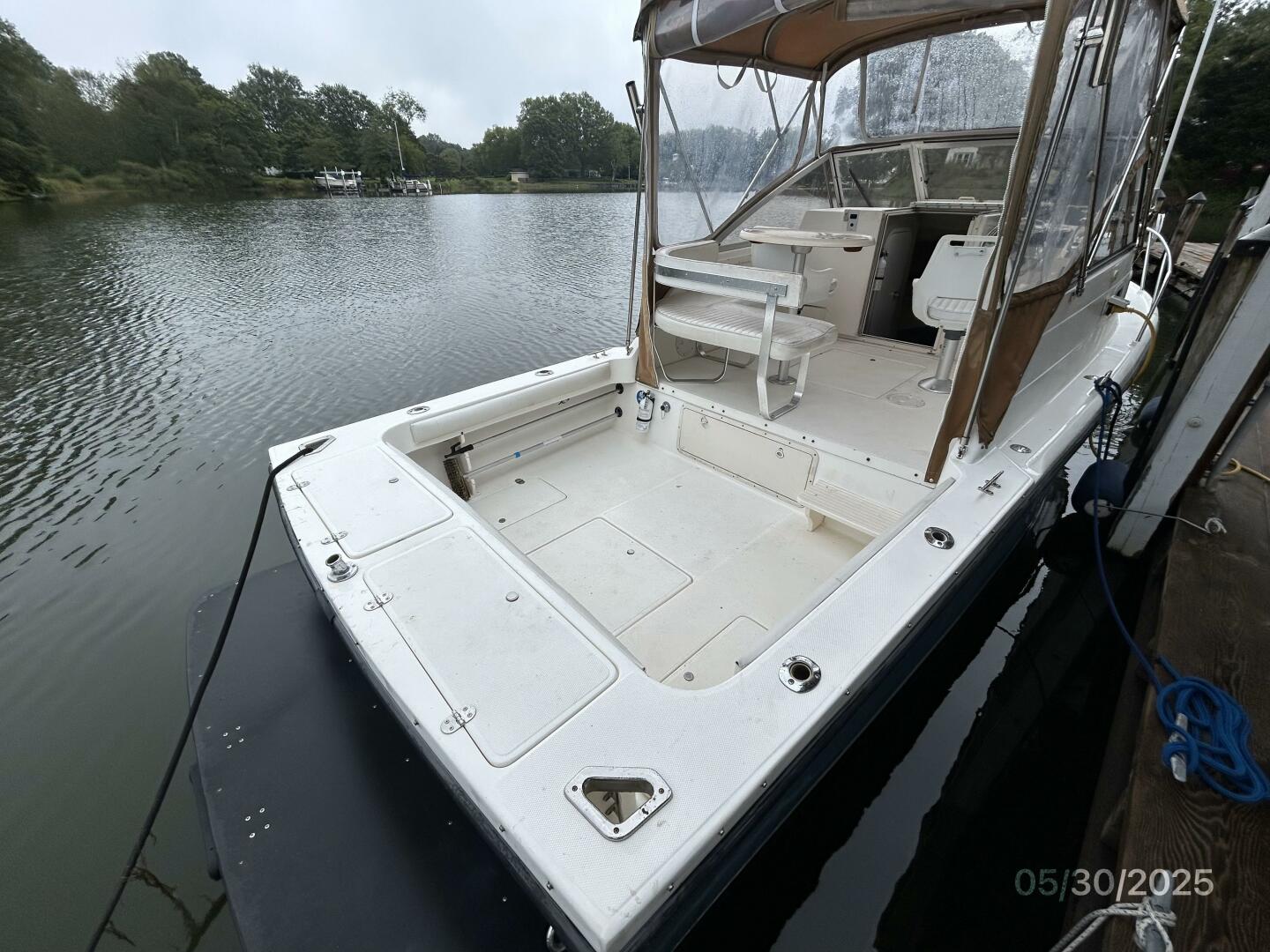 Slide: The Image of 26' Shamrock cockpit forward - 5373184