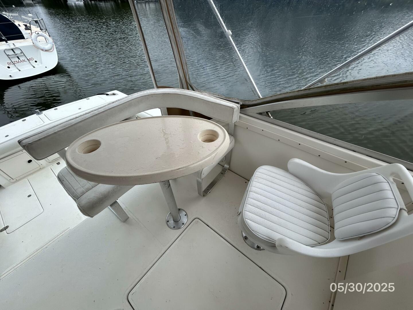 Slide: The Image of 26' Shamrock upper deck seating-table1 - 5373208