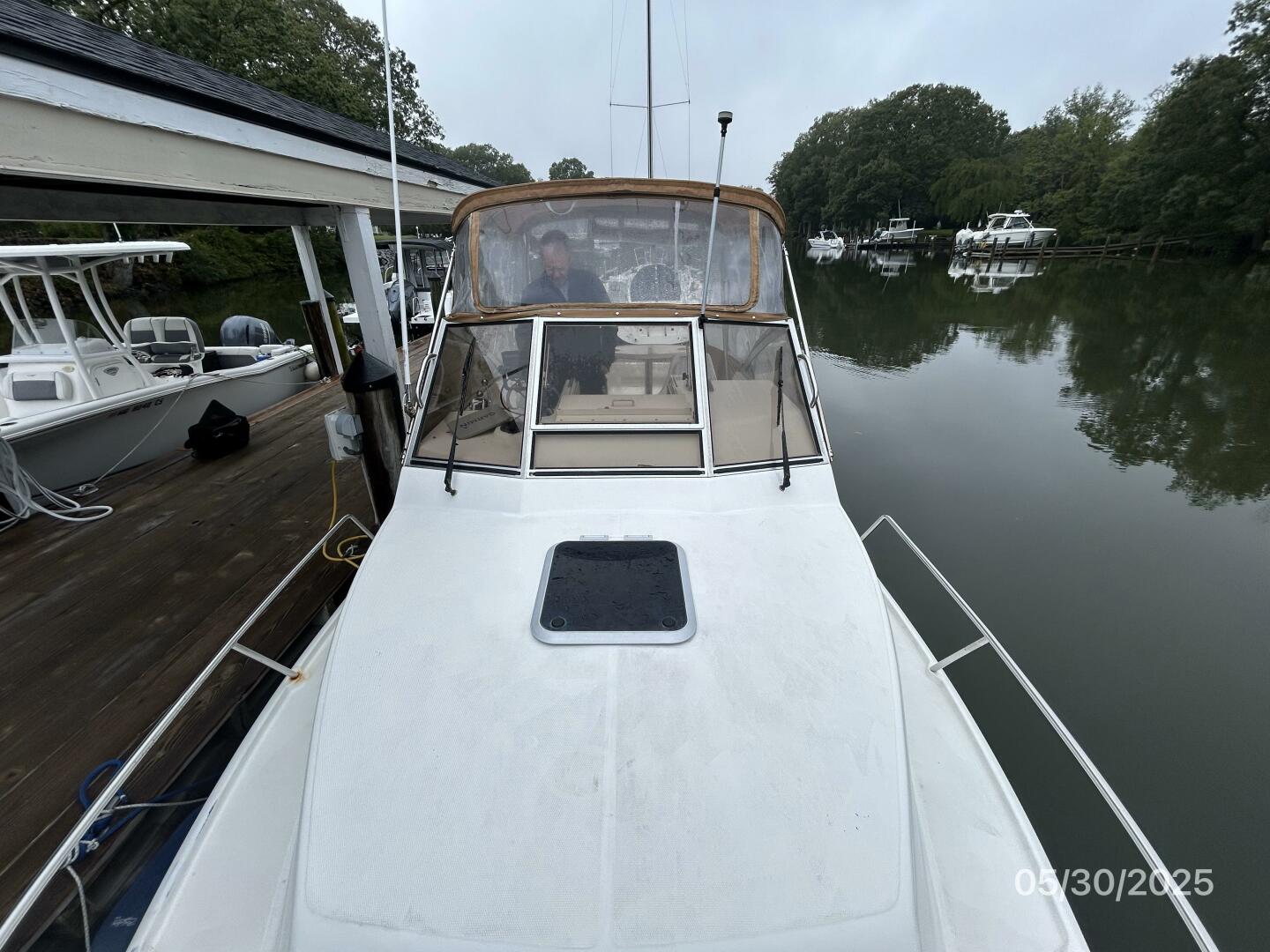 Slide: The Image of 26' Shamrock foredeck aft - 5373187