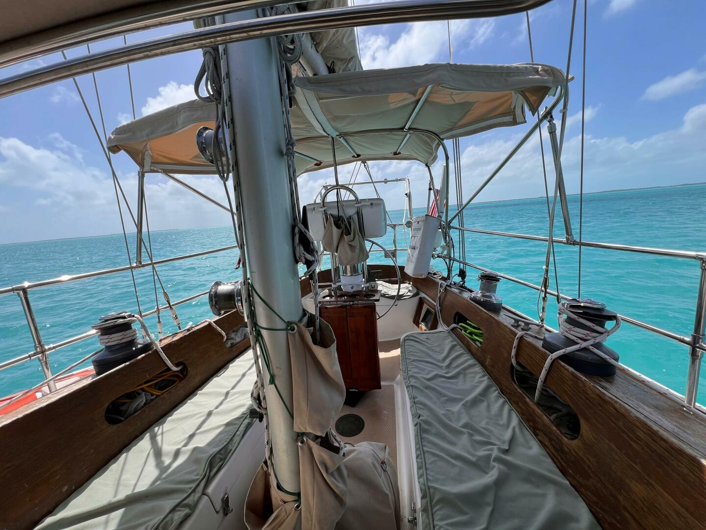 Slide: The Image of Shannon 38 Ketch 1981 - 5201391