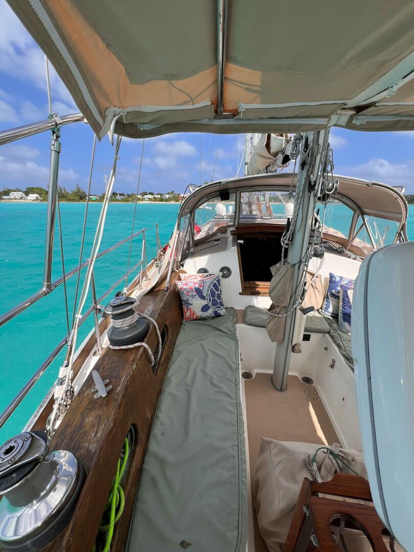 Slide: The Image of Shannon 38 Ketch 1981 - 5201396