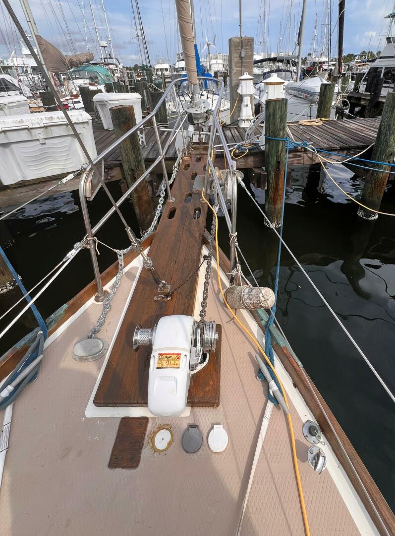 Slide: The Image of Shannon 38 Ketch 1981 - 5286467